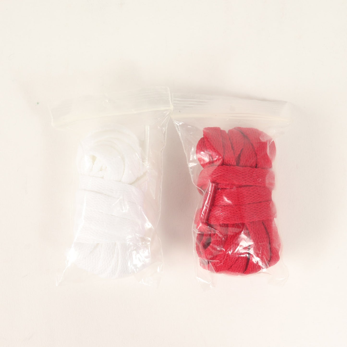 AIR JORDAN 1 RETRO HIGH OG BRED TOE (555088-610)