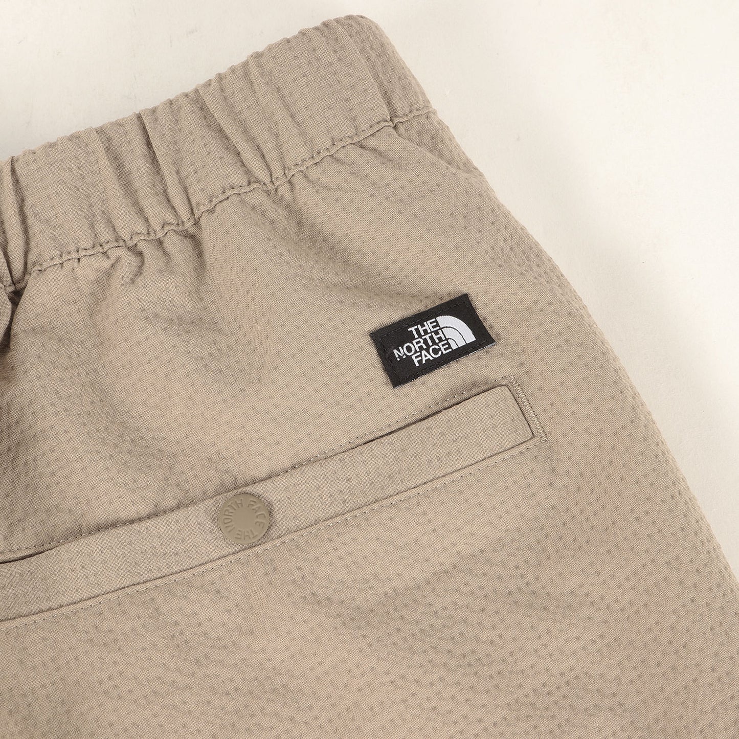 コヨーテ シアサッカー イージー スラックスパンツ (Coyote Seersucker Slacks)