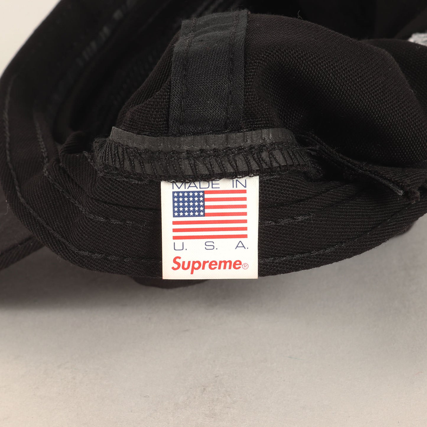 ×FUTURA フューチュラロゴ 5パネルキャップ(Futura Logo 5-Panel)