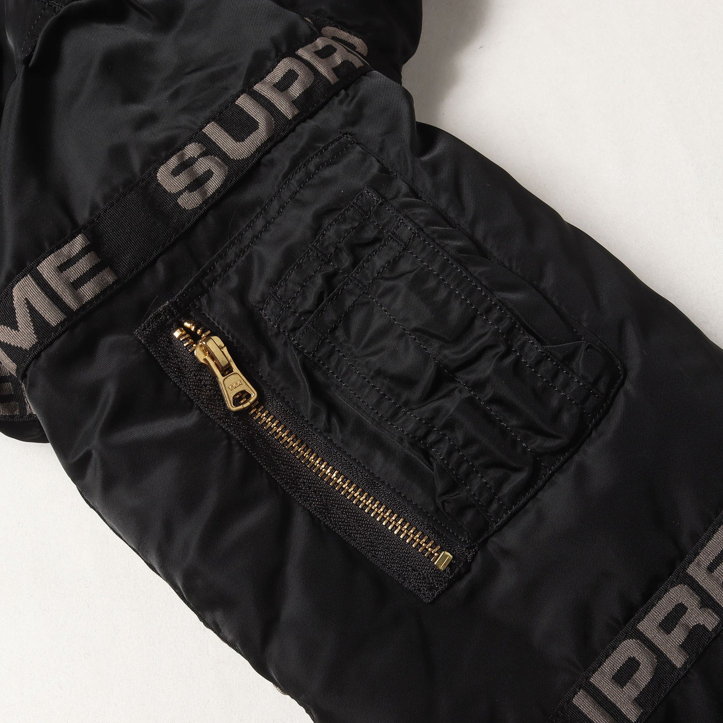 ロゴテープデザイン N-3B フライトジャケット(Logo Tape N-3B Parka)