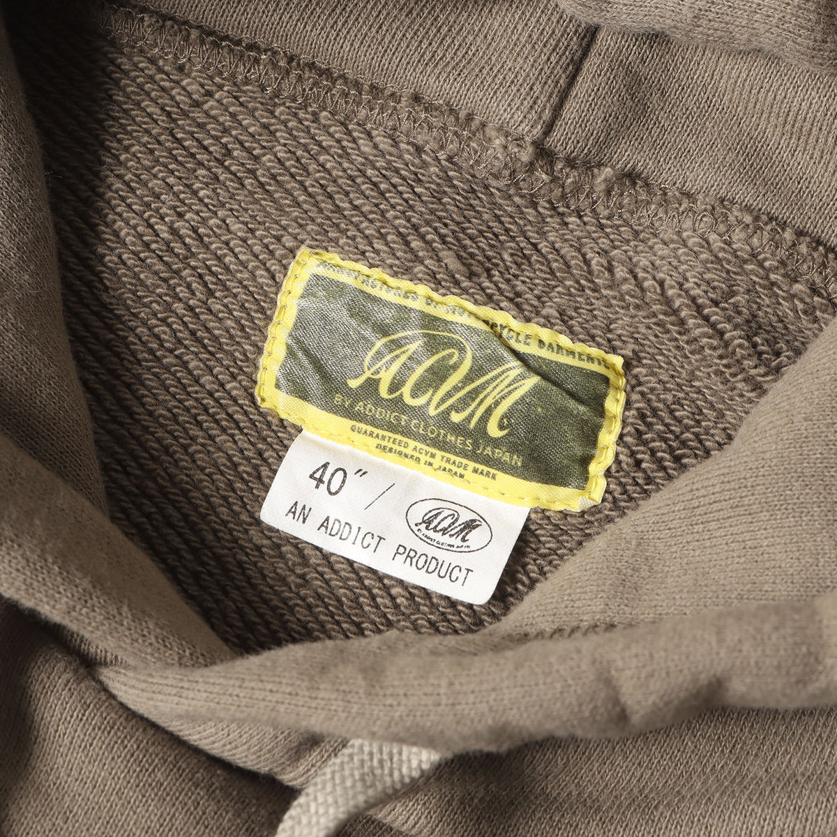 パッド付き スウェットパーカー(PADDED HOODIE)