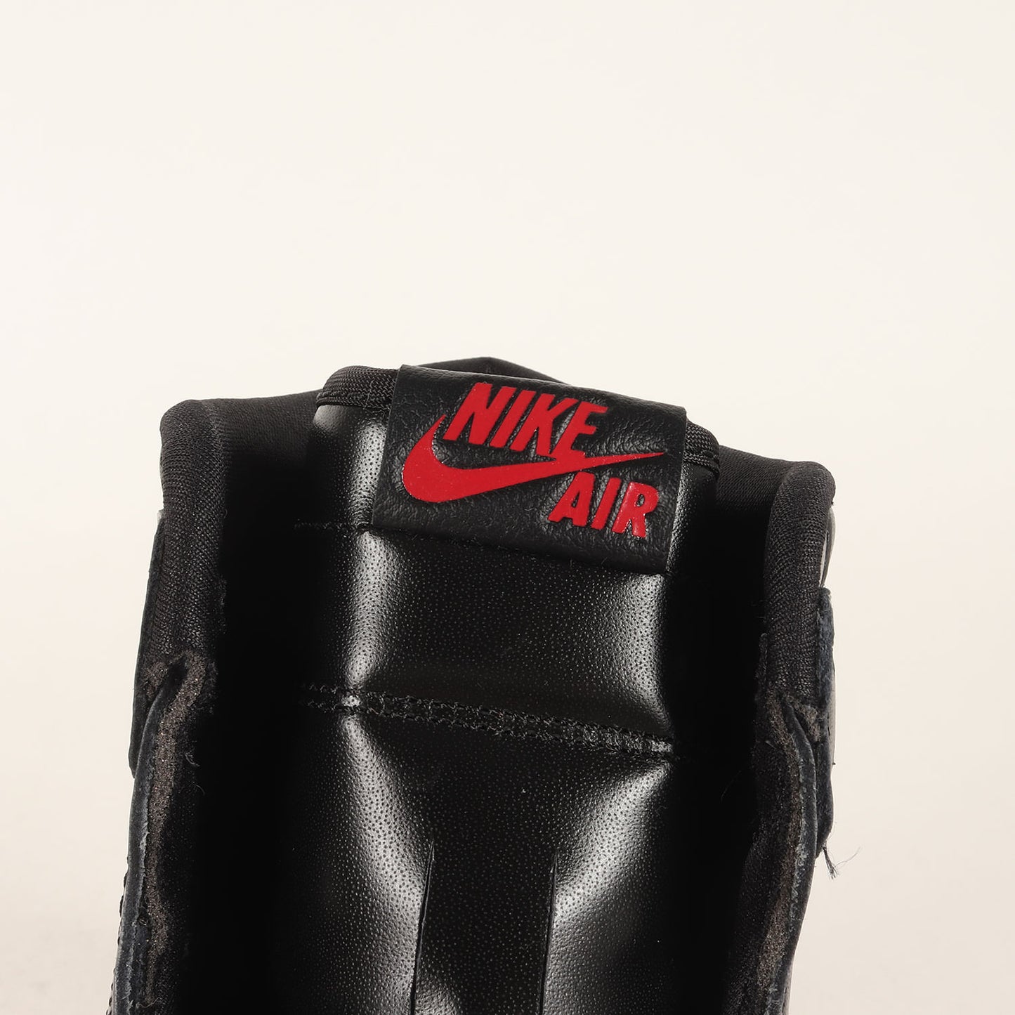 AIR JORDAN 1 RETRO HIGH OG DEFIANT COUTURE (BQ6682-006)