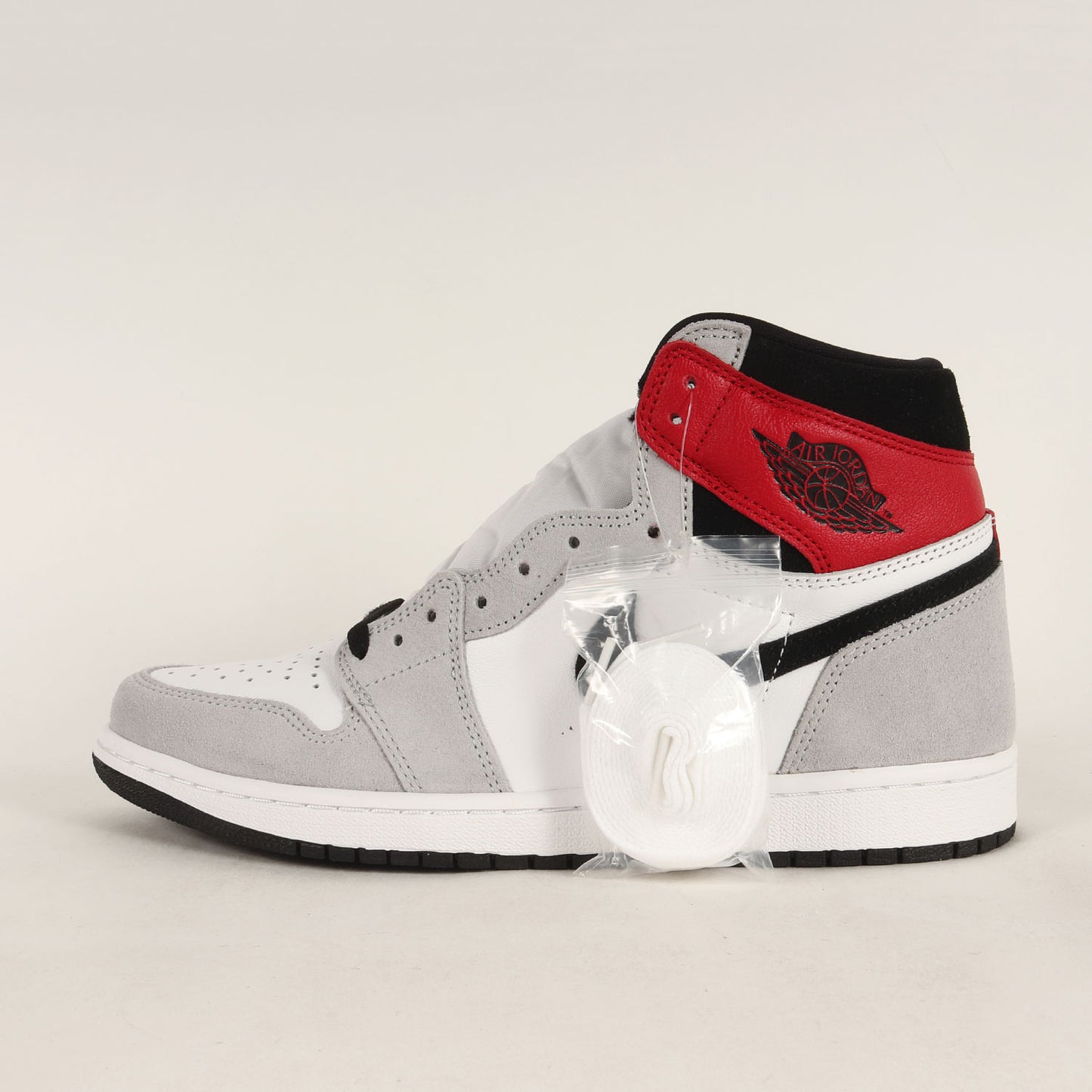 AIR JORDAN 1 RETRO HIGH OG Smoke Grey (555088-126)