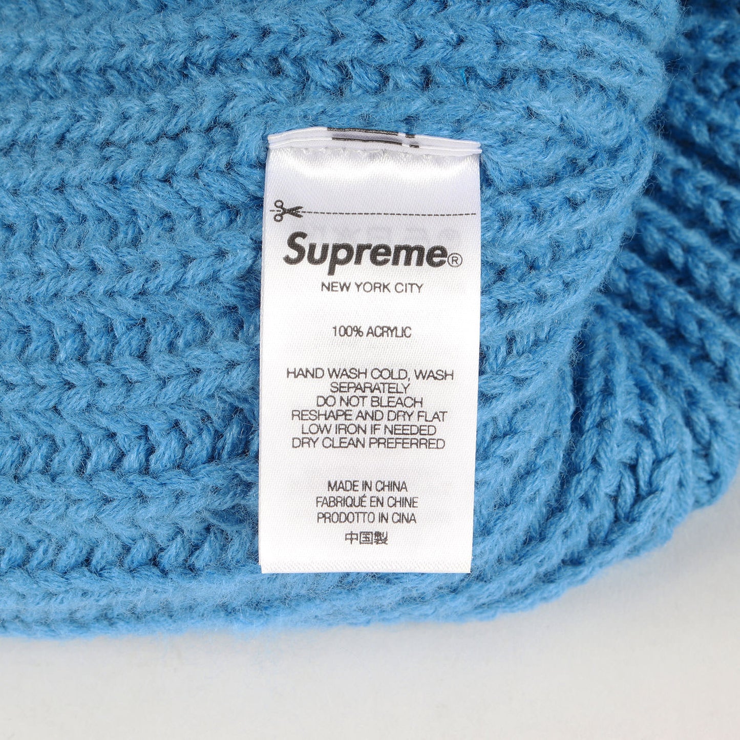 24AW クラシックロゴ ニット ビーニー(Classic Logo Chunky Ribbed Beanie)