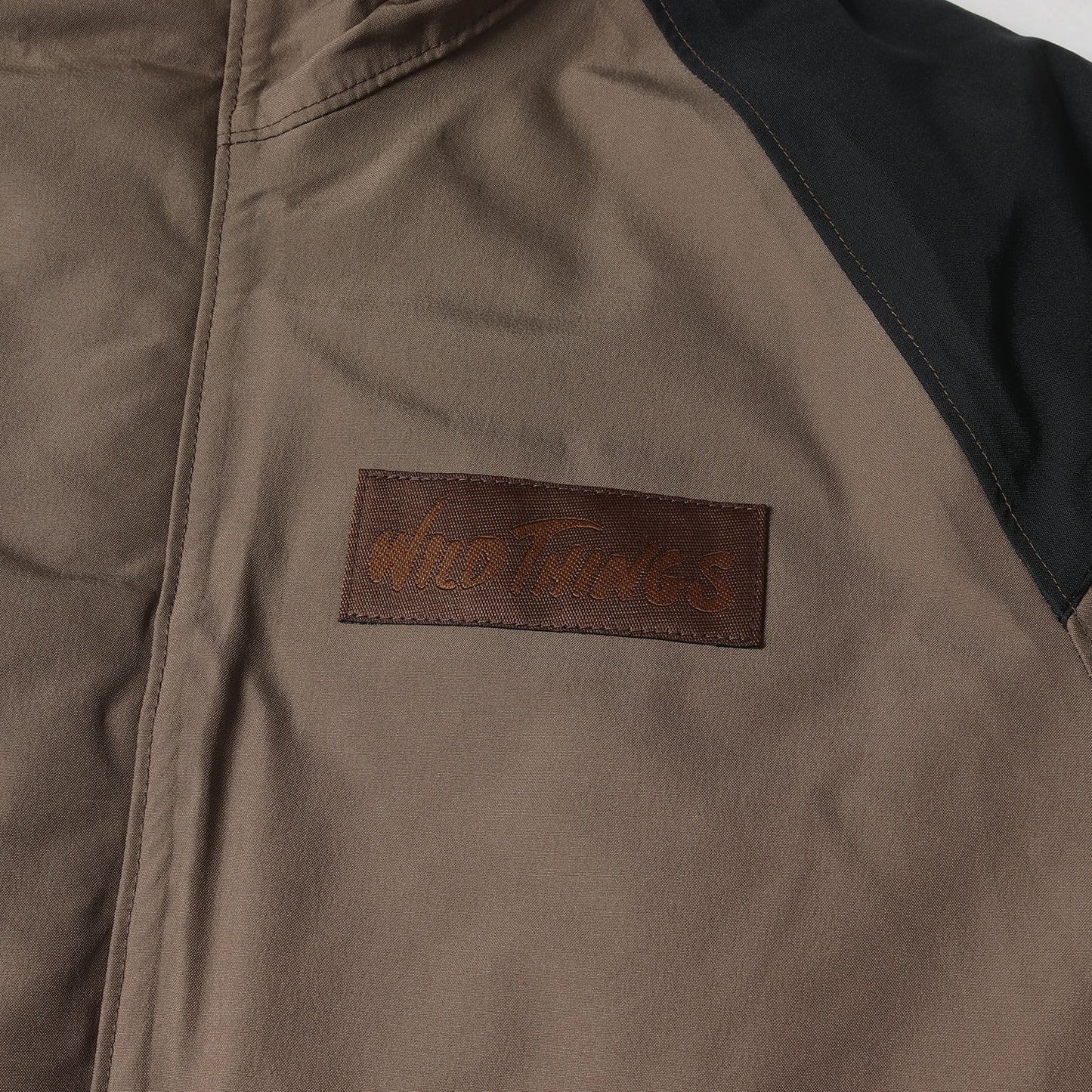 限定カラー ×WILD THINGS デナリ プリマロフト マウンテンジャケット(EXPLORER PUFF JUMPER "DENALI" NYLON TUSSER)