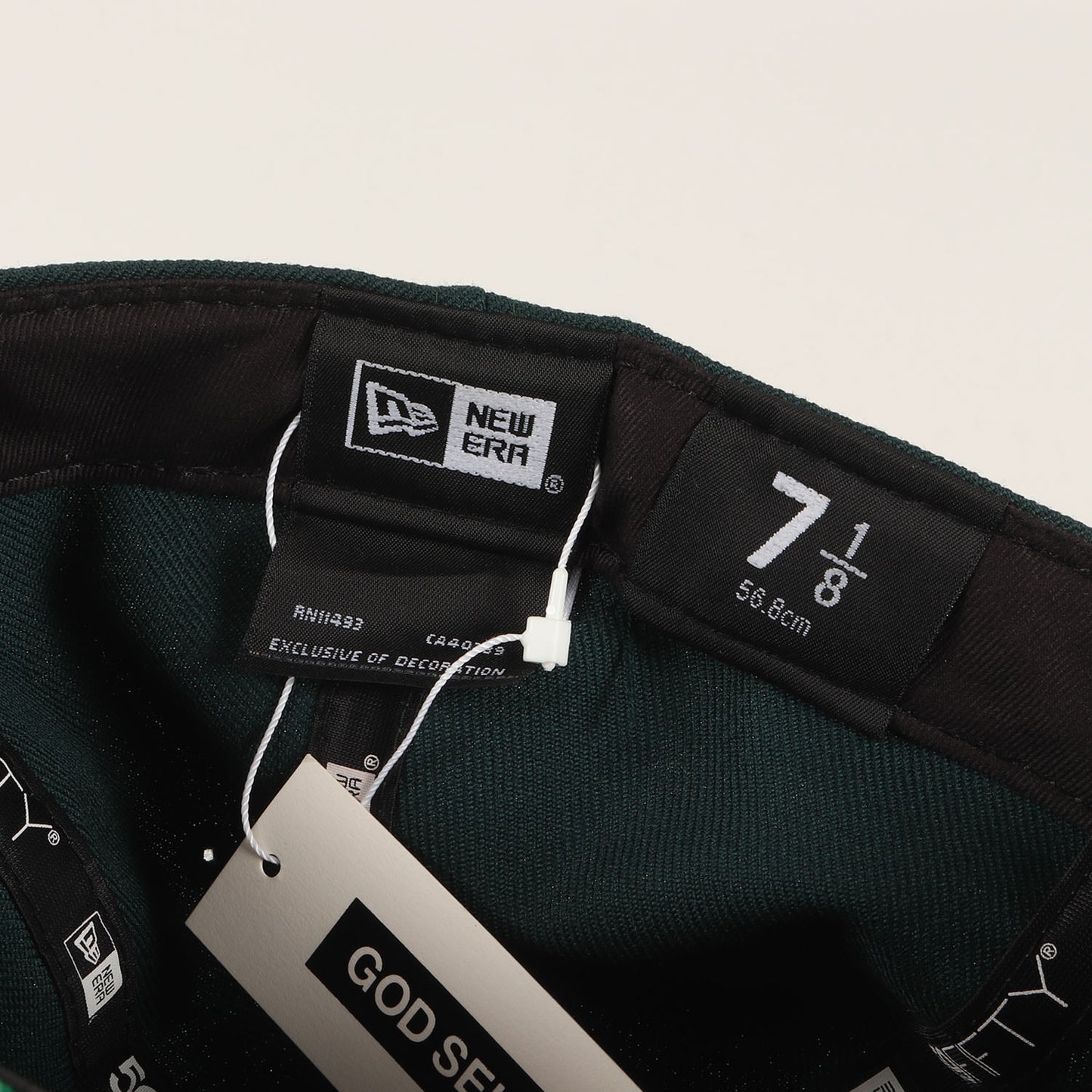 ×NEW ERA ロゴ刺繍 ベースボールキャップ