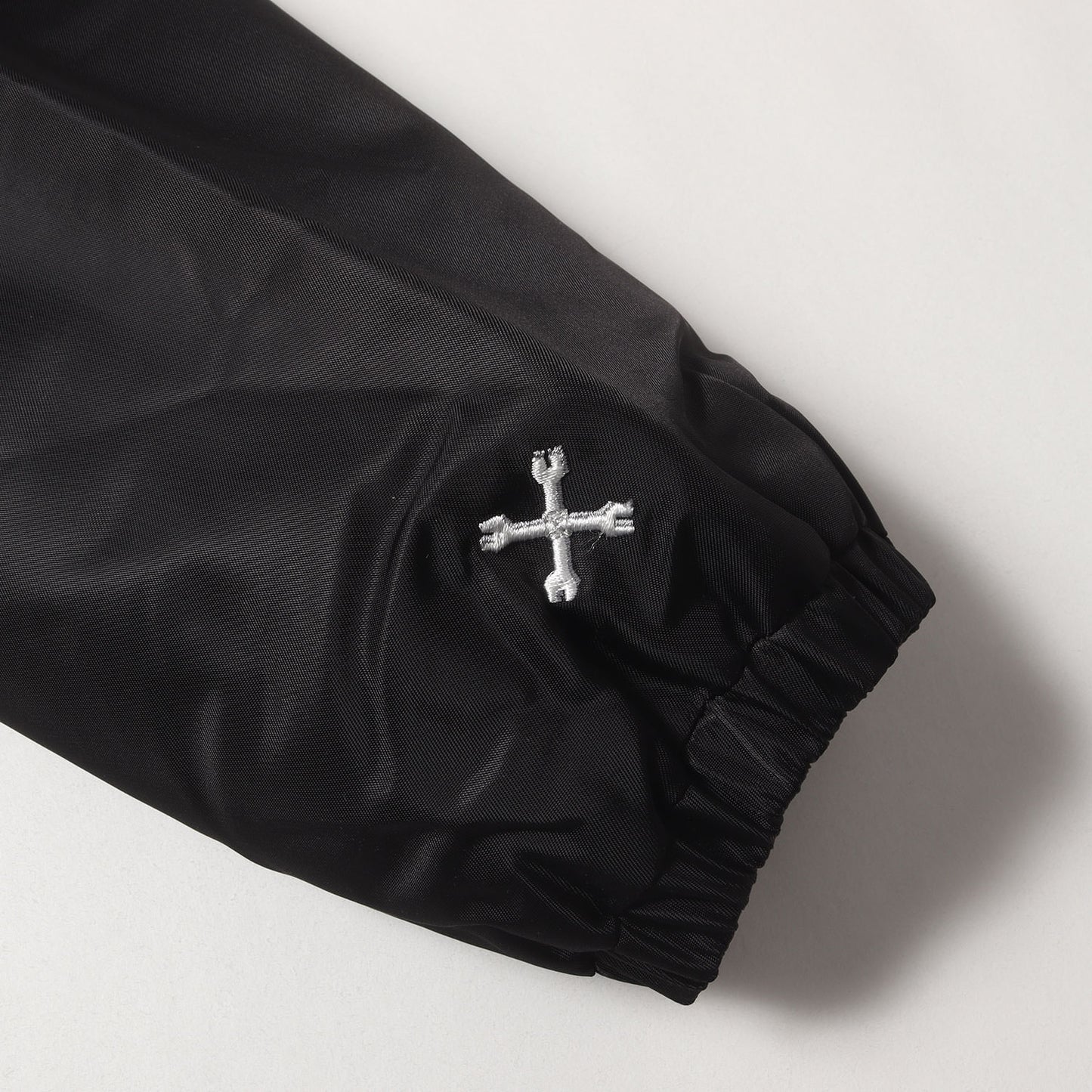 ナイロンツイル コーチジャケット (COACH JACKET)