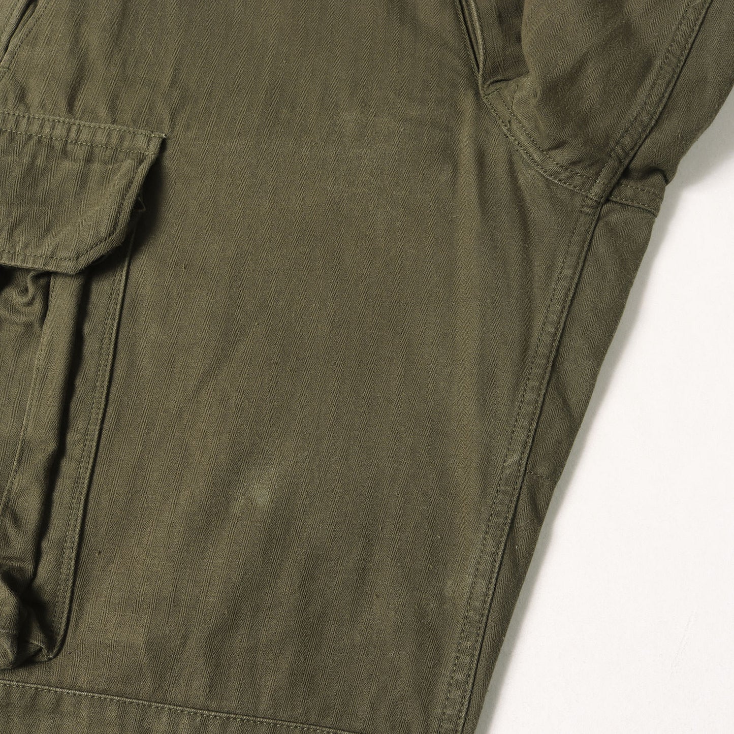フランス軍 M-47タイプ ヘリンボーン カーゴパンツ(M-47 TYPE CARGO PANTS)