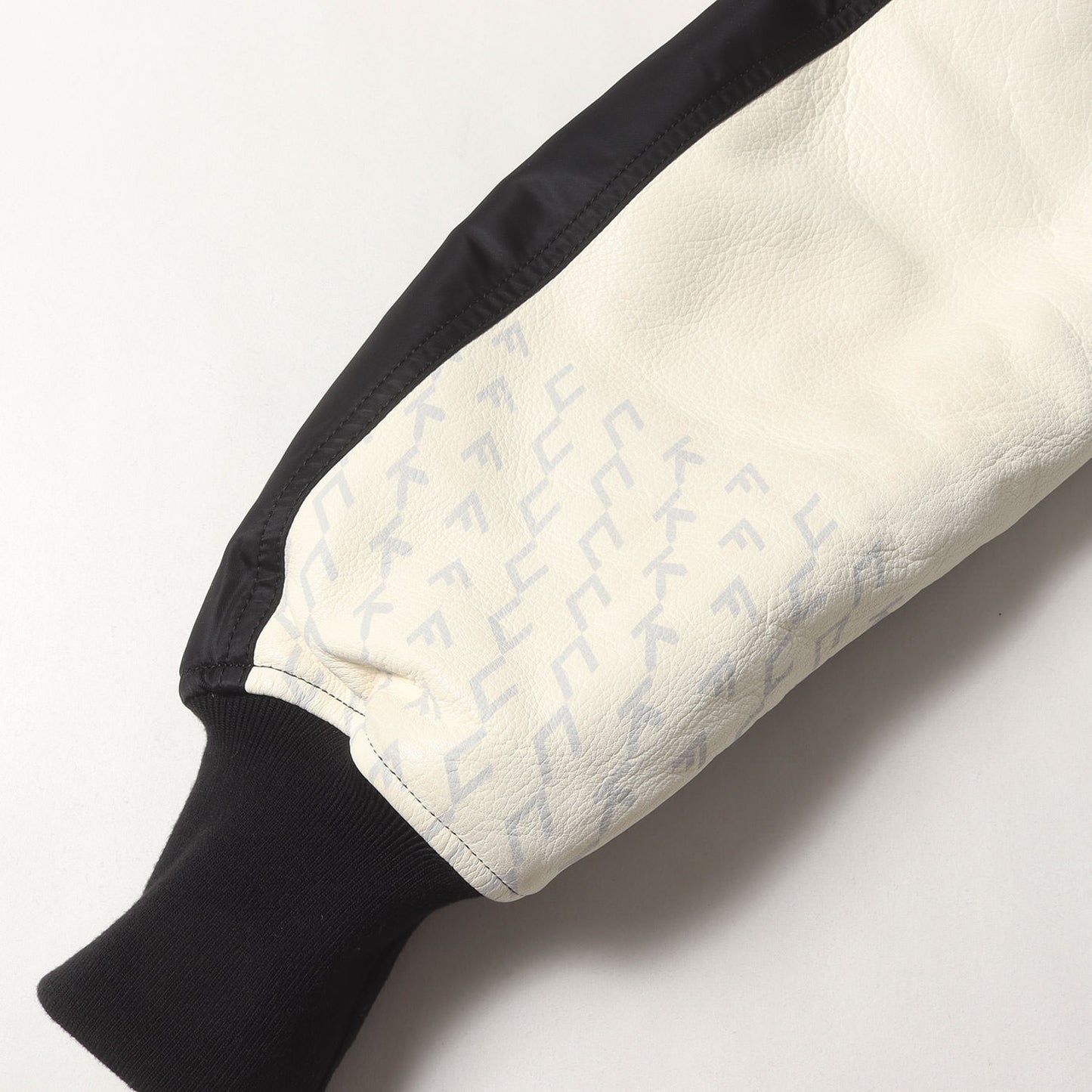 the Shepherd ×fragment design ×ALPHA 袖レザー MA-1 ボンバージャケット