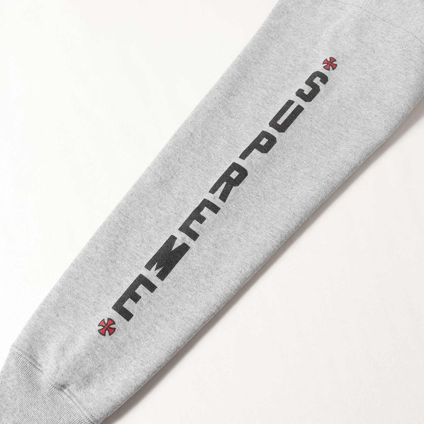 ×INDEPENDENT フルジップ スウェットパーカー(Zip-Up)