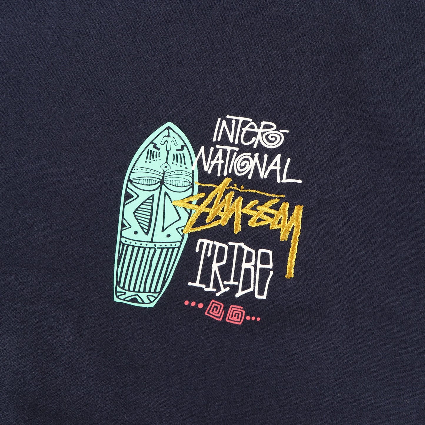 民族マスク グラフィック Tシャツ(IST Mask Tee)