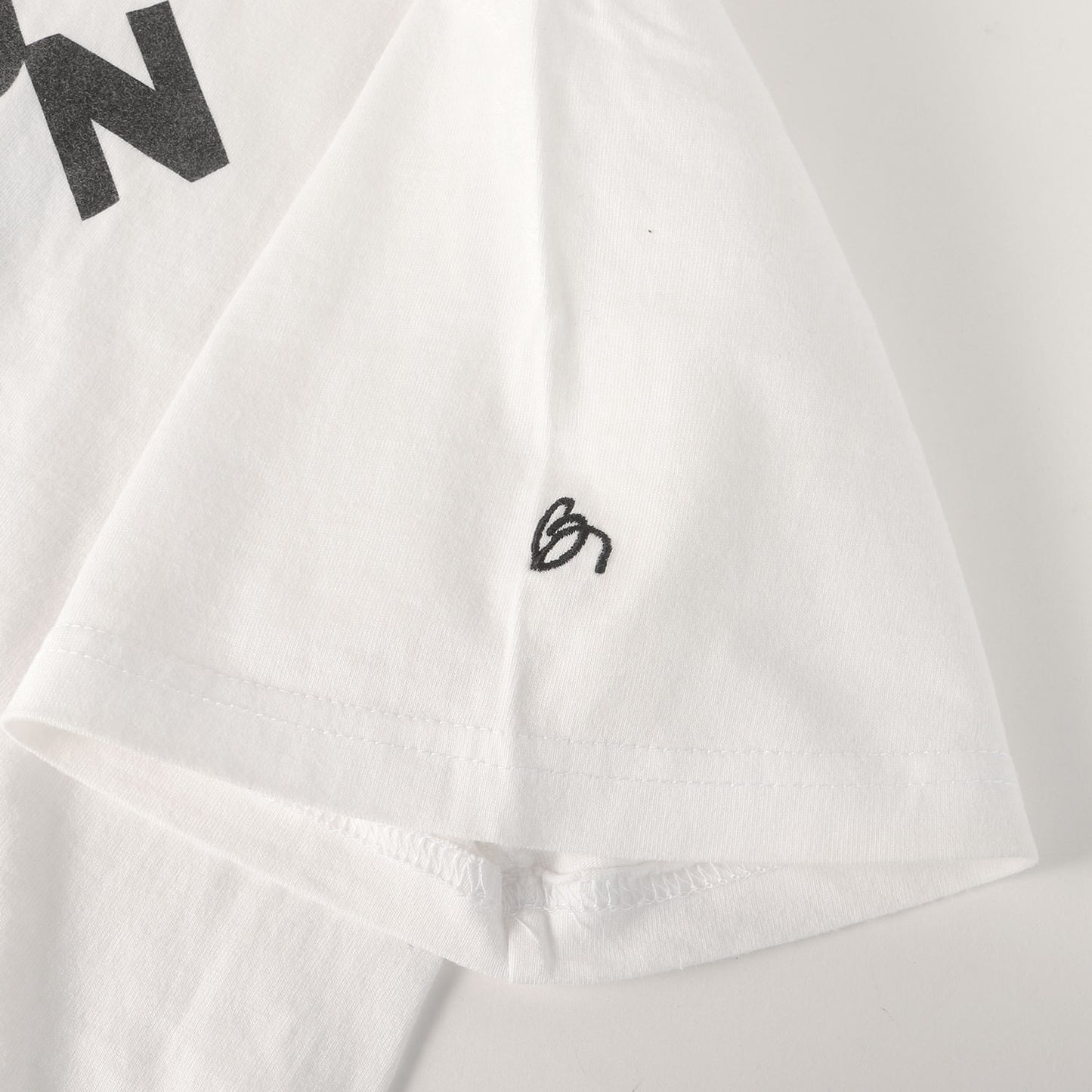 00s ブランドロゴ グラフィック Tシャツ