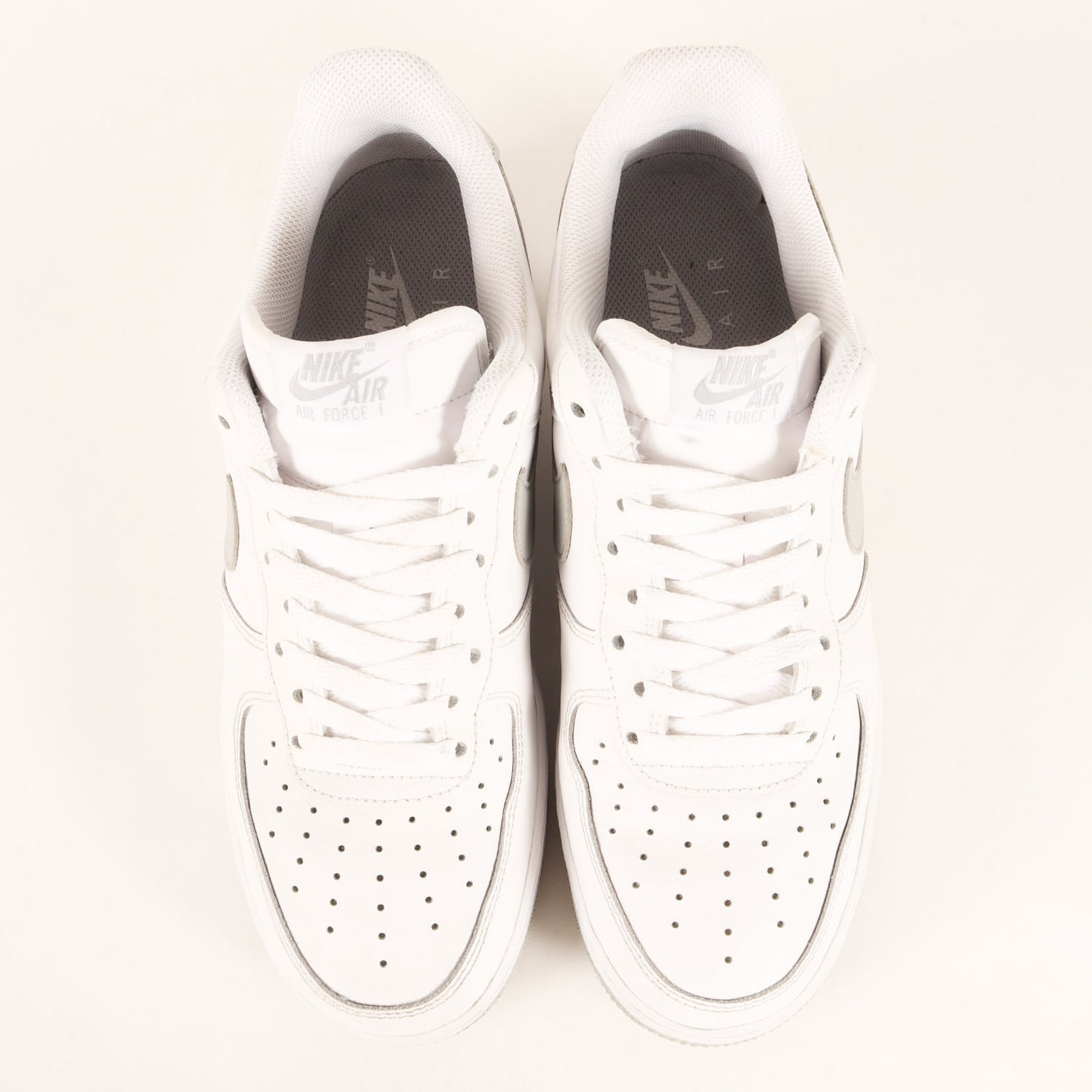 AIR FORCE 1 07 LOW (2024年製 / FJ4146-100)