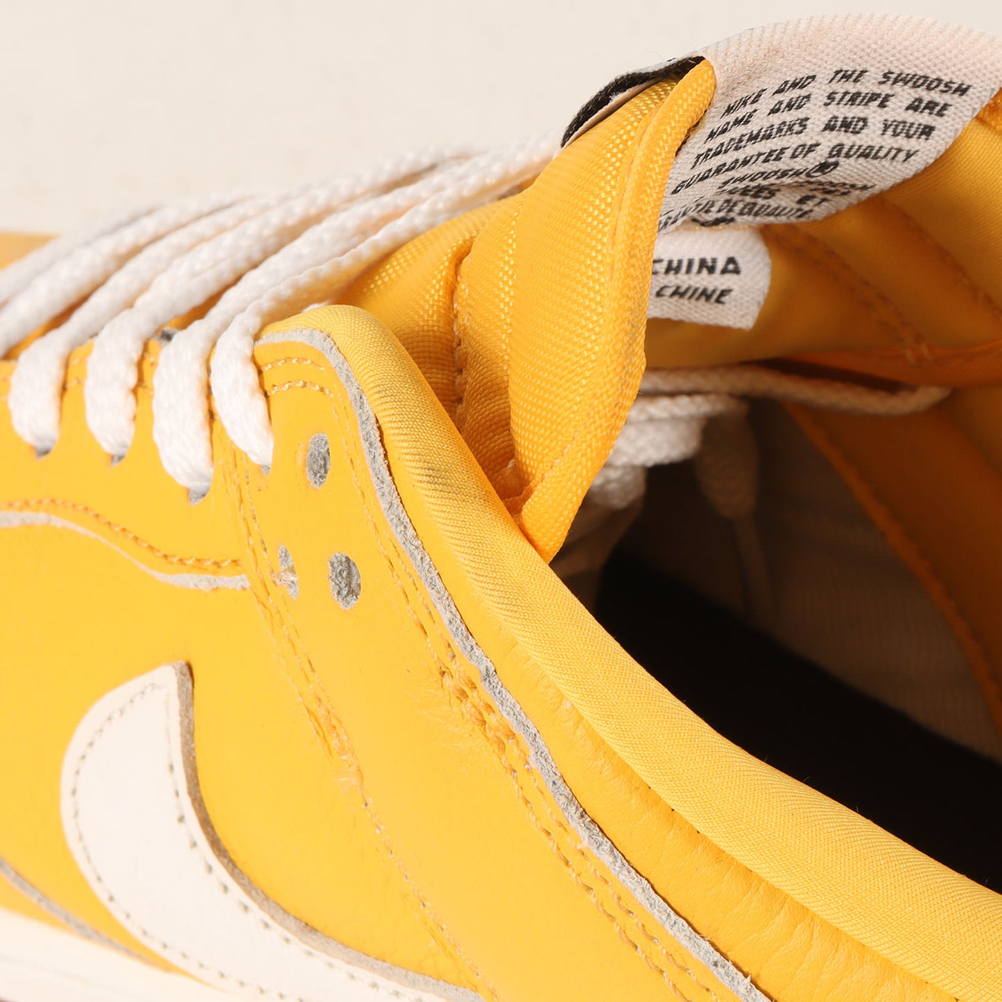 DUNK LOW BY YOU (AH7979-992)