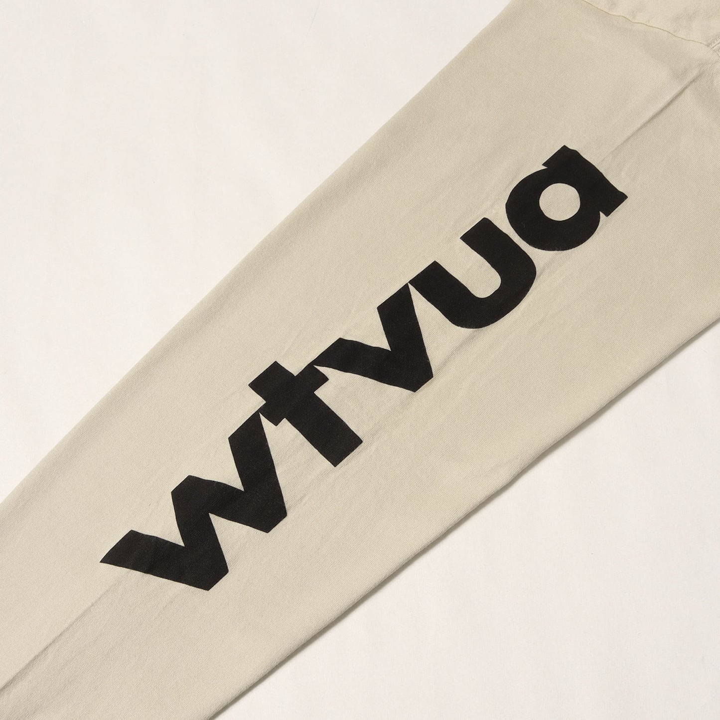 wtvuaロゴ ロングスリーブ Tシャツ
