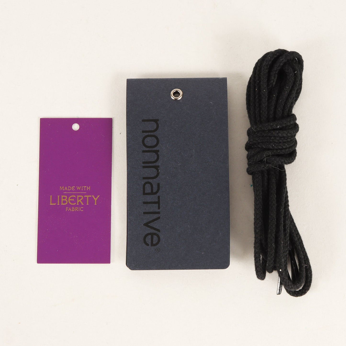 ×LIBERTY 総柄プリント ハイカット スニーカー(DWELLER TRAINER HI COTTON CANVAS)