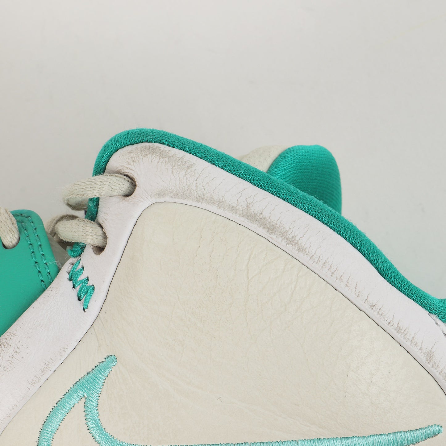 KYRIE INFINITY EP KEEP SUE FRESH (DC9134-002)