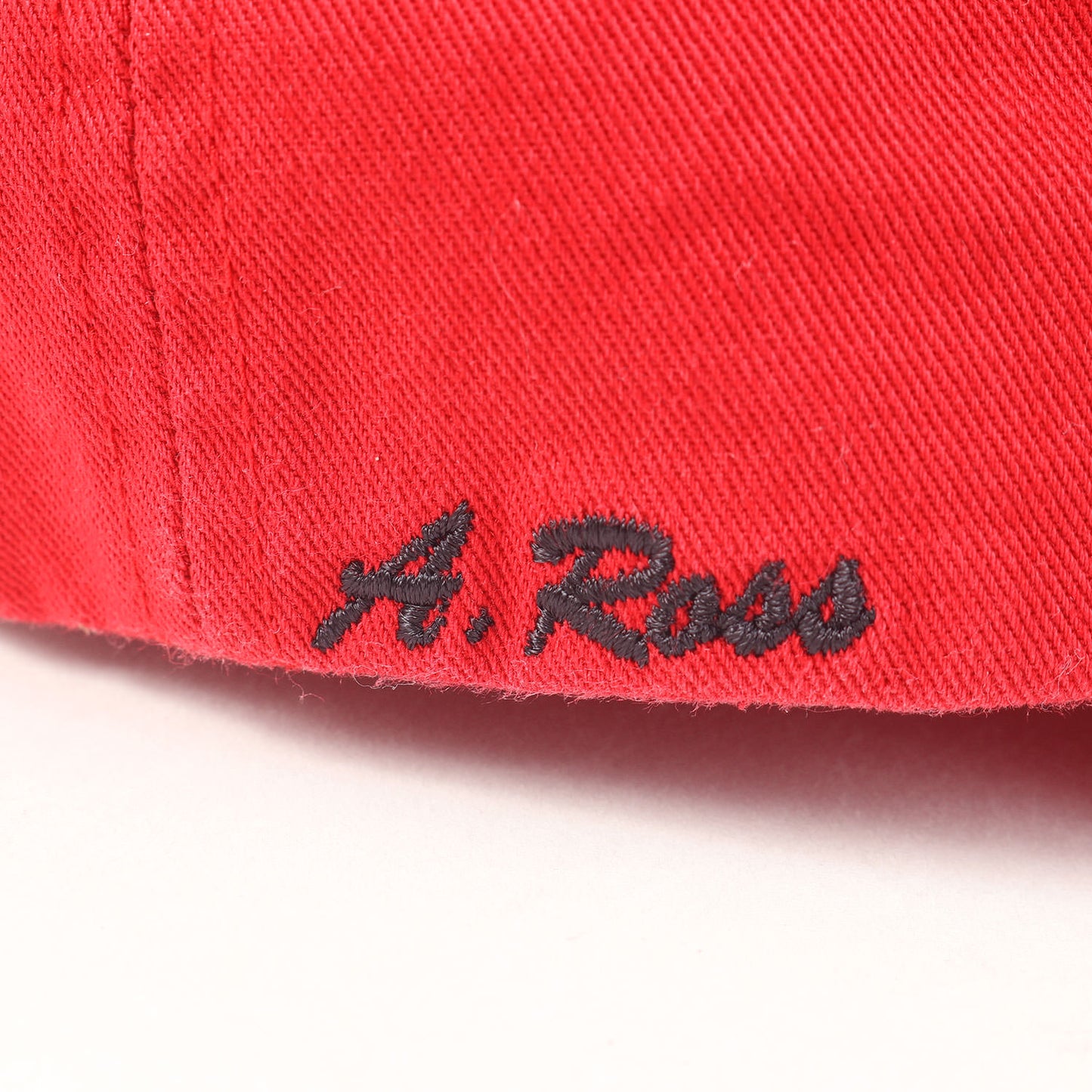 グラフィック刺繍 コットンツイル 6パネルキャップ(Dance / Alexis Hat)