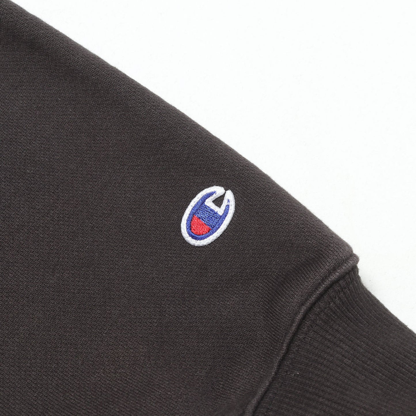 25AW ×Champion ロゴ刺繍 スウェットパーカー(ACADEMY / HOODED / CTPL)