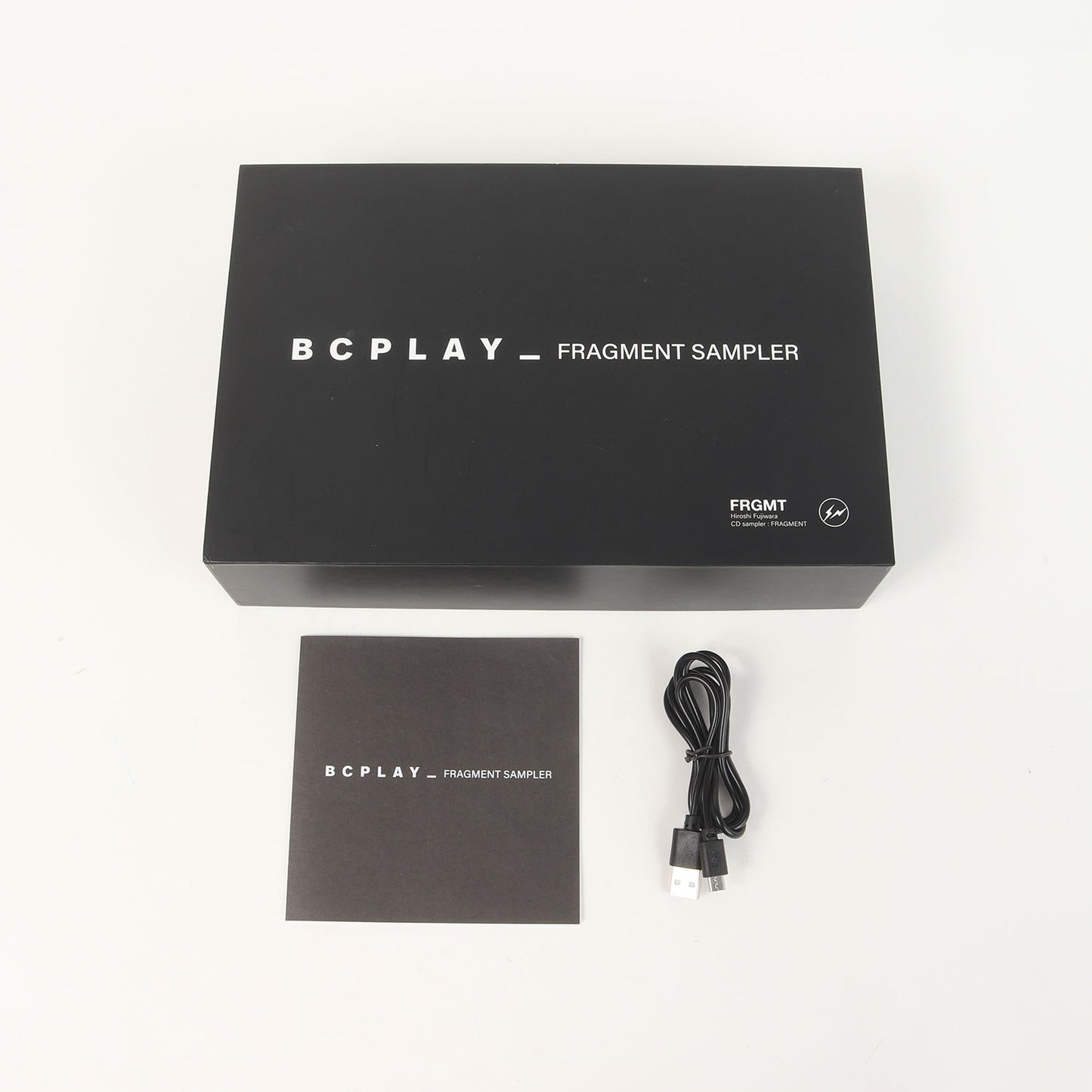 20AW ×蔦屋家電エンタープライズ BCPLAY_FRAGMENT SAMPLER CDプレーヤー