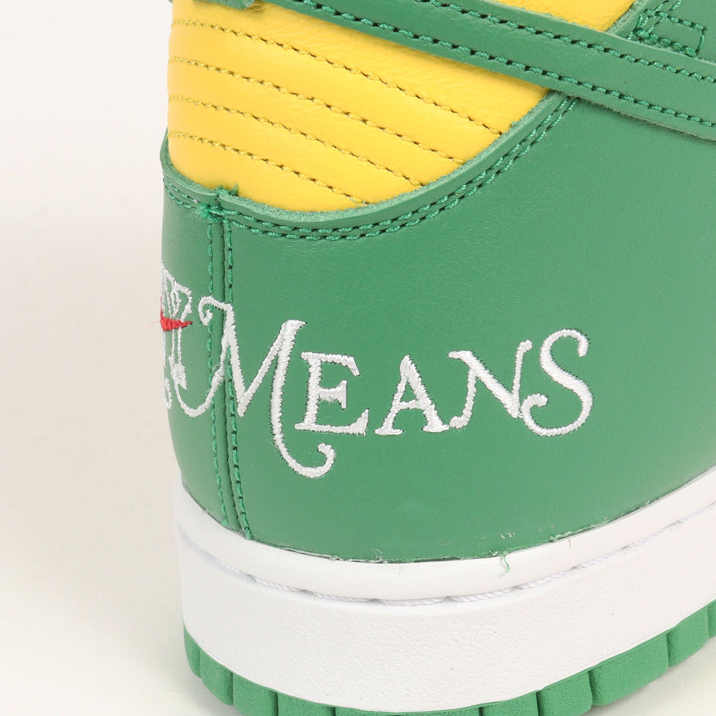 22SS ×NIKE SB DUNK HIGH OG QS By Any Means (DN3741-700)
