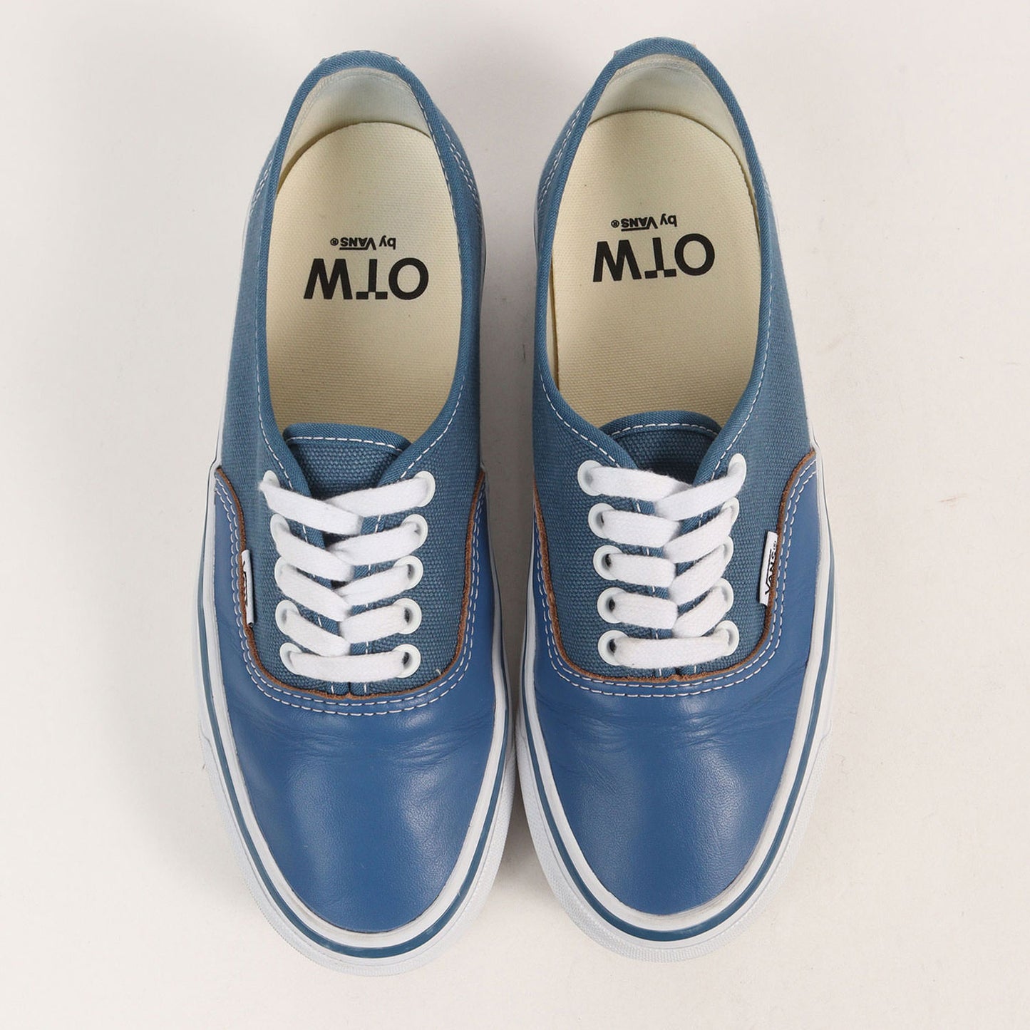 26SS OTW AUTHENTIC 44 SIPED VIBRAM