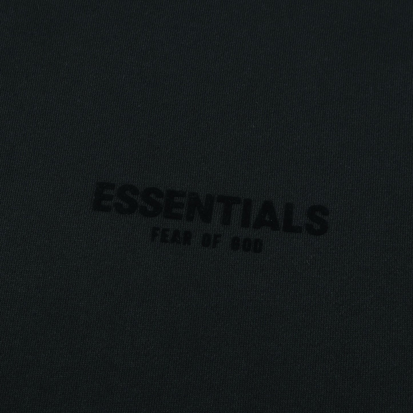 FOG ESSENTIALS フロッキープリントロゴ スウェットパーカー
