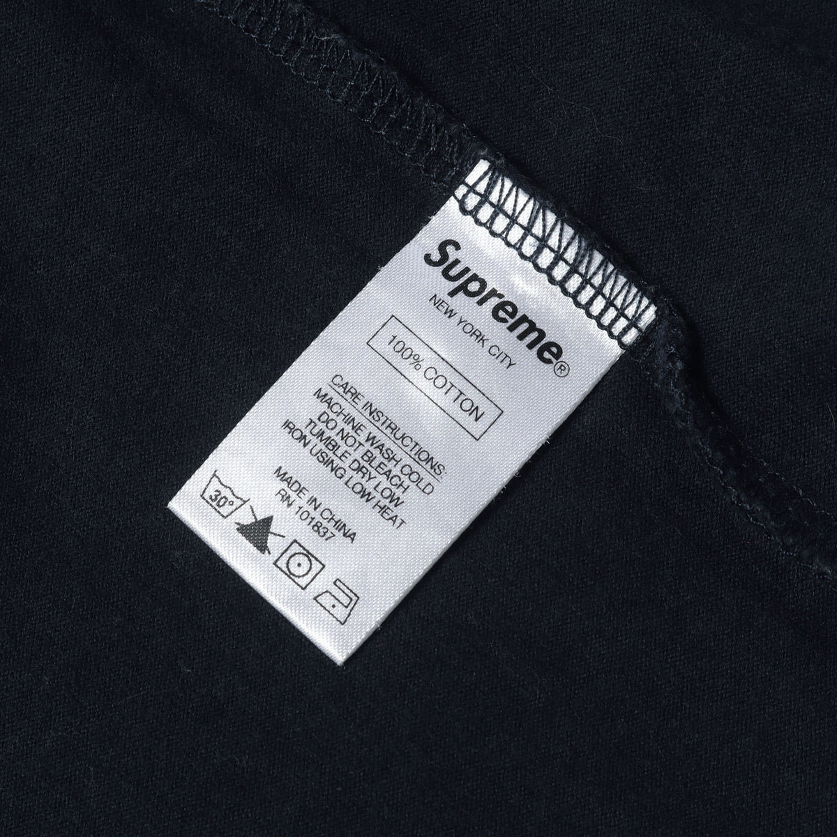 スモールBOXロゴ クルーネック Tシャツ(Small Box Tee)