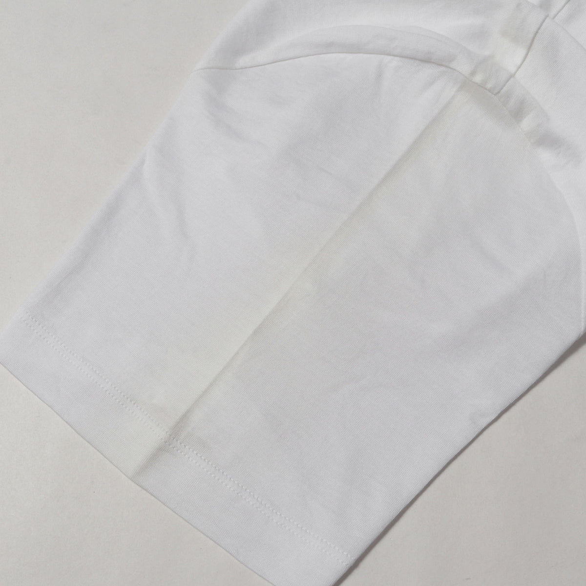 ×LOUIS VUITTON モノグラム BOXロゴ Tシャツ(Box Logo Tee)