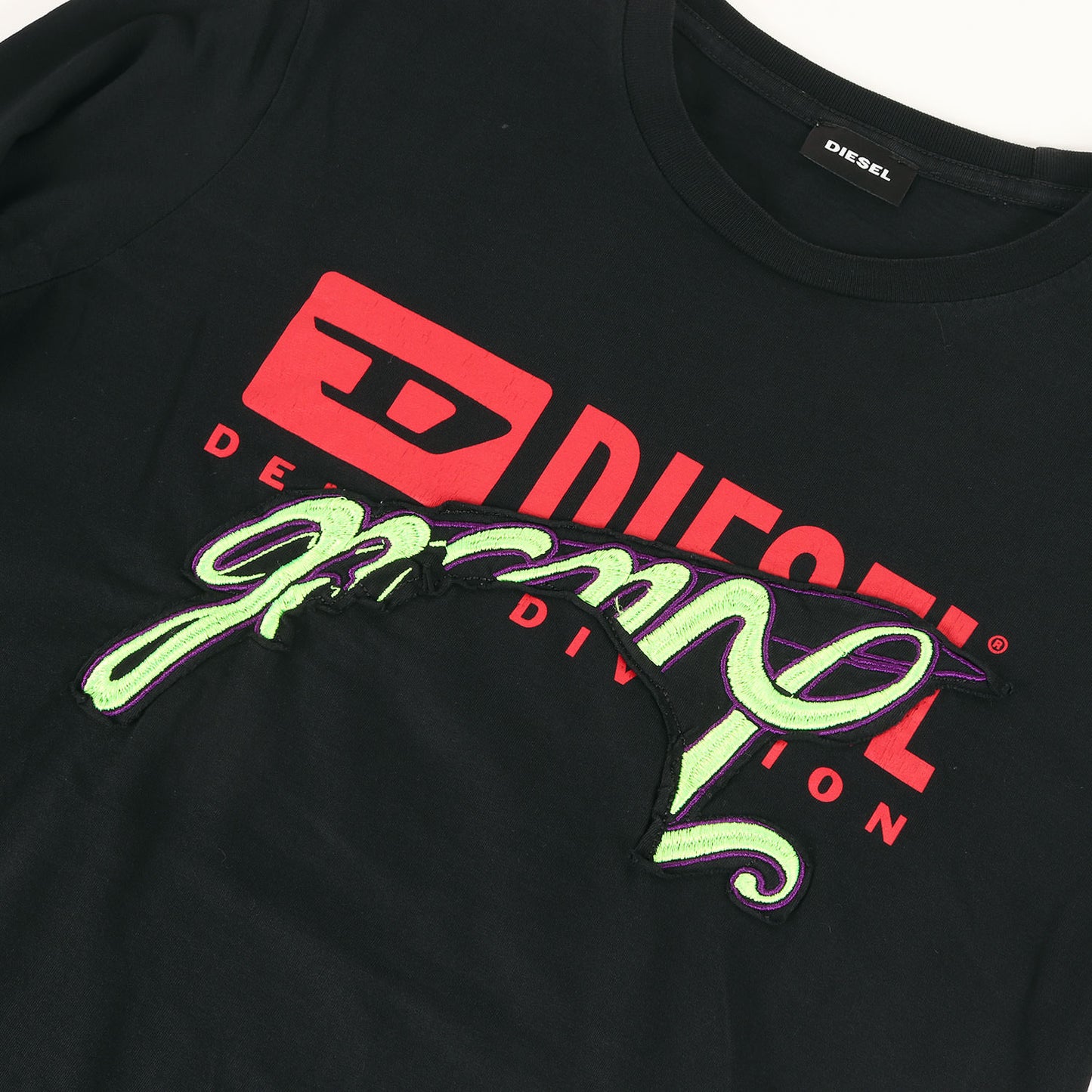 ワッペンデザイン ロングスリーブ Tシャツ