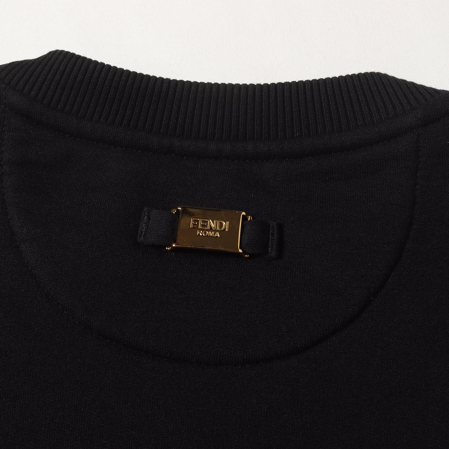 21AW FENDI ROMAプレート付き クルーネック スウェット