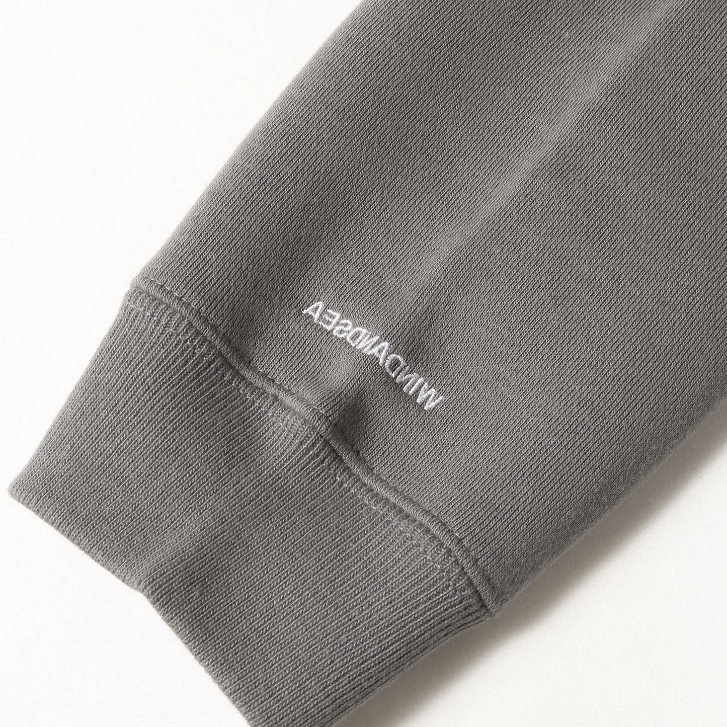 ブランドロゴ クルーネック スウェット