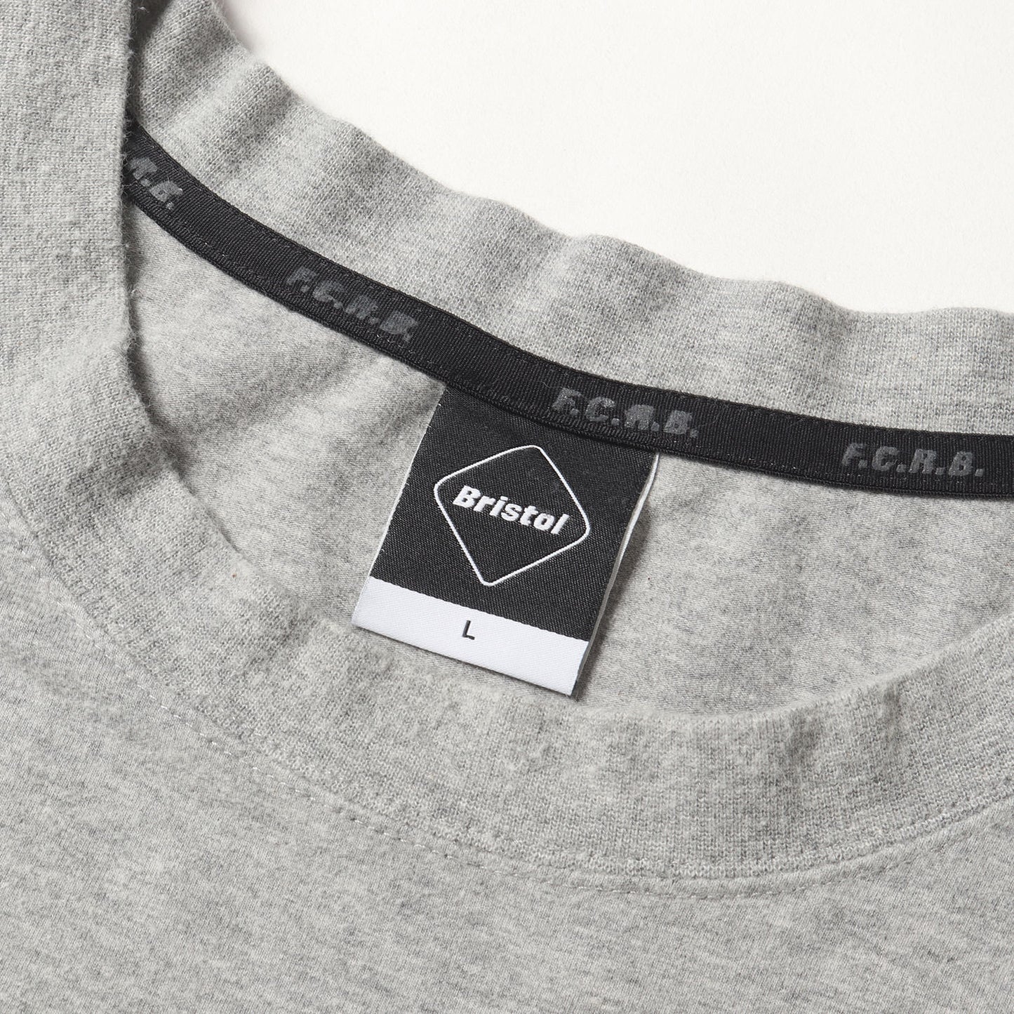 リラックスフィット ビッグロゴ ストレッチ Tシャツ(BIG LOGO RELAX FIT TEE)