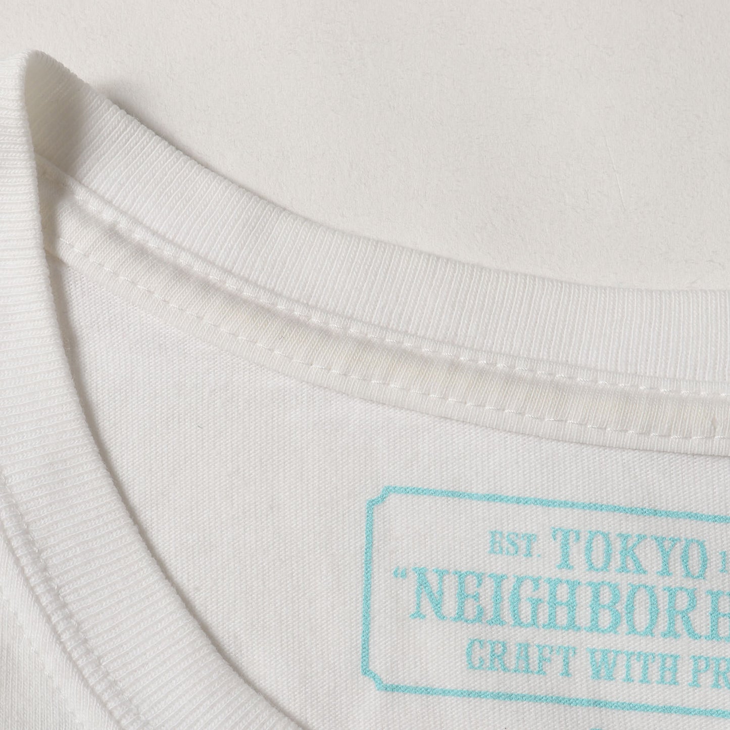 グラフィックプリント クルーネック Tシャツ