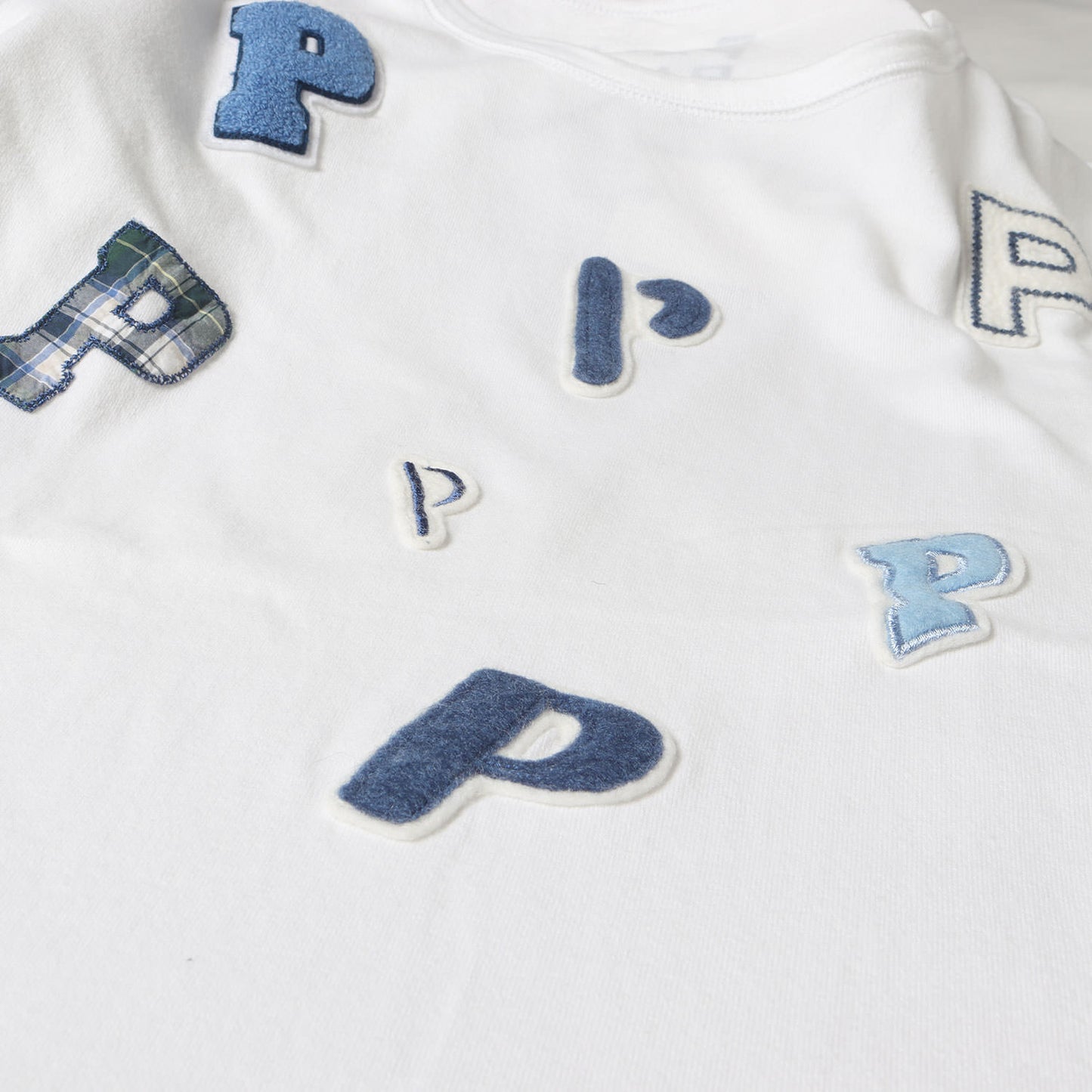 マルチアップリケロゴ クルーネック Tシャツ