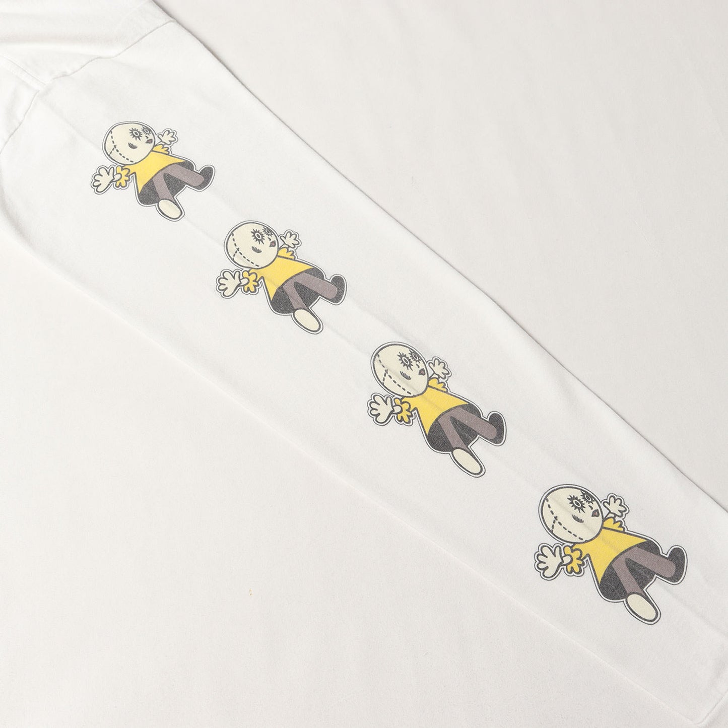 DOLLY デザイン ロングスリーブ Tシャツ