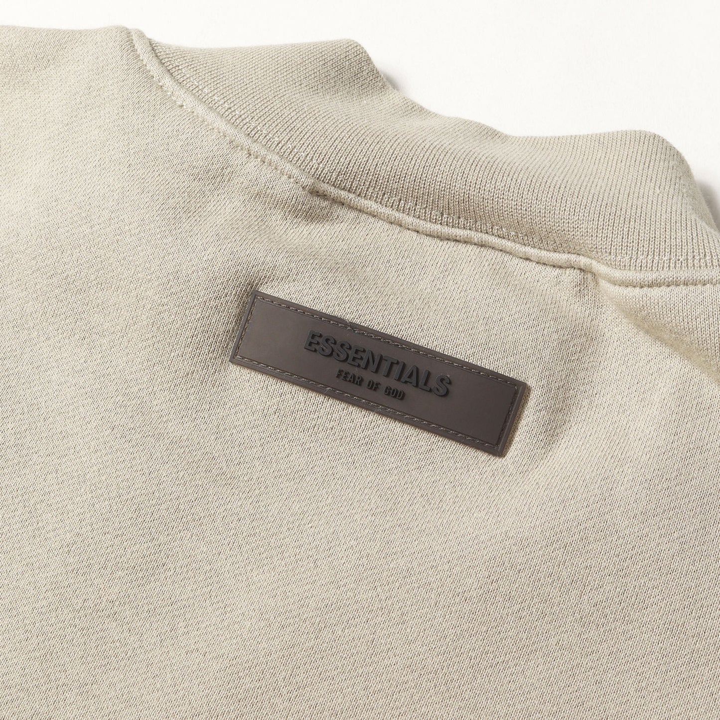 23SS FOG ESSENTIALS リラックスフィット モックネック スウェット(Relaxed Crewneck)