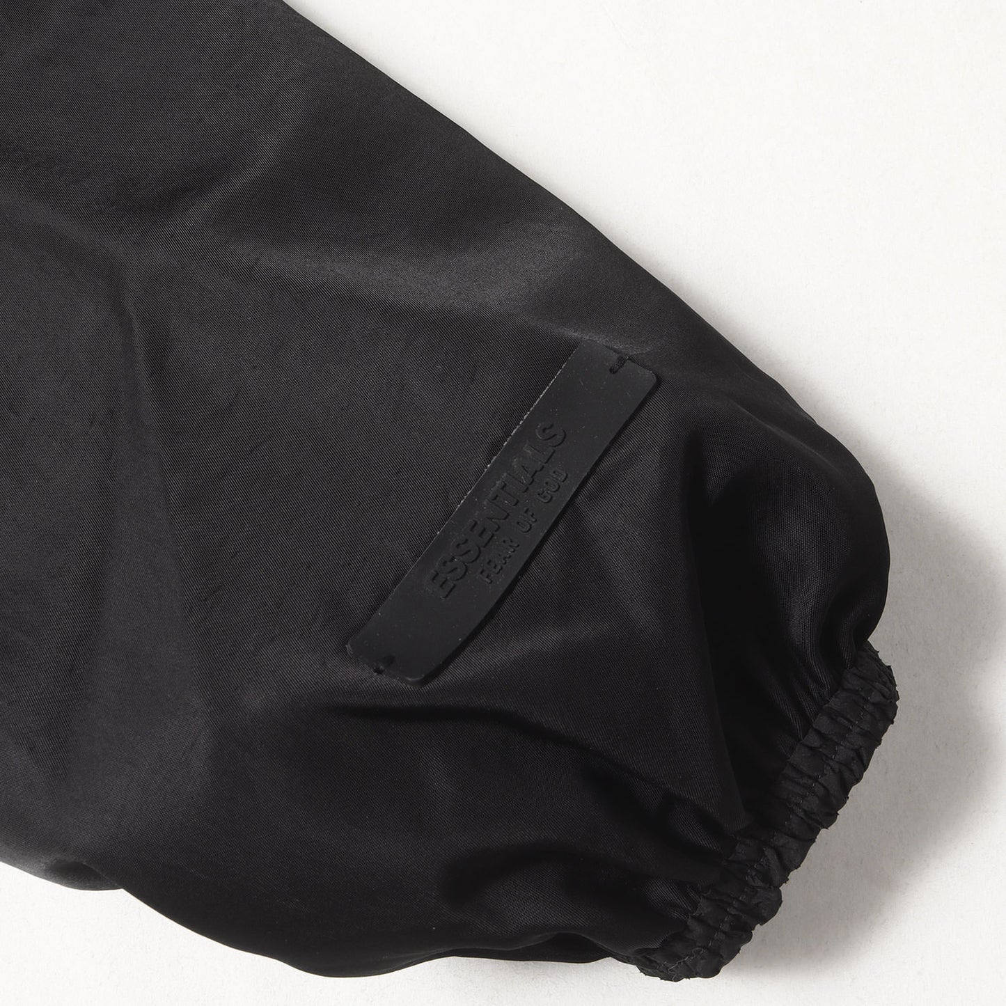 24AW FOG ESSENTIALS ヘビーナイロン フード付き コーチジャケット(Textured Nylon Hooded Coaches Jacket)