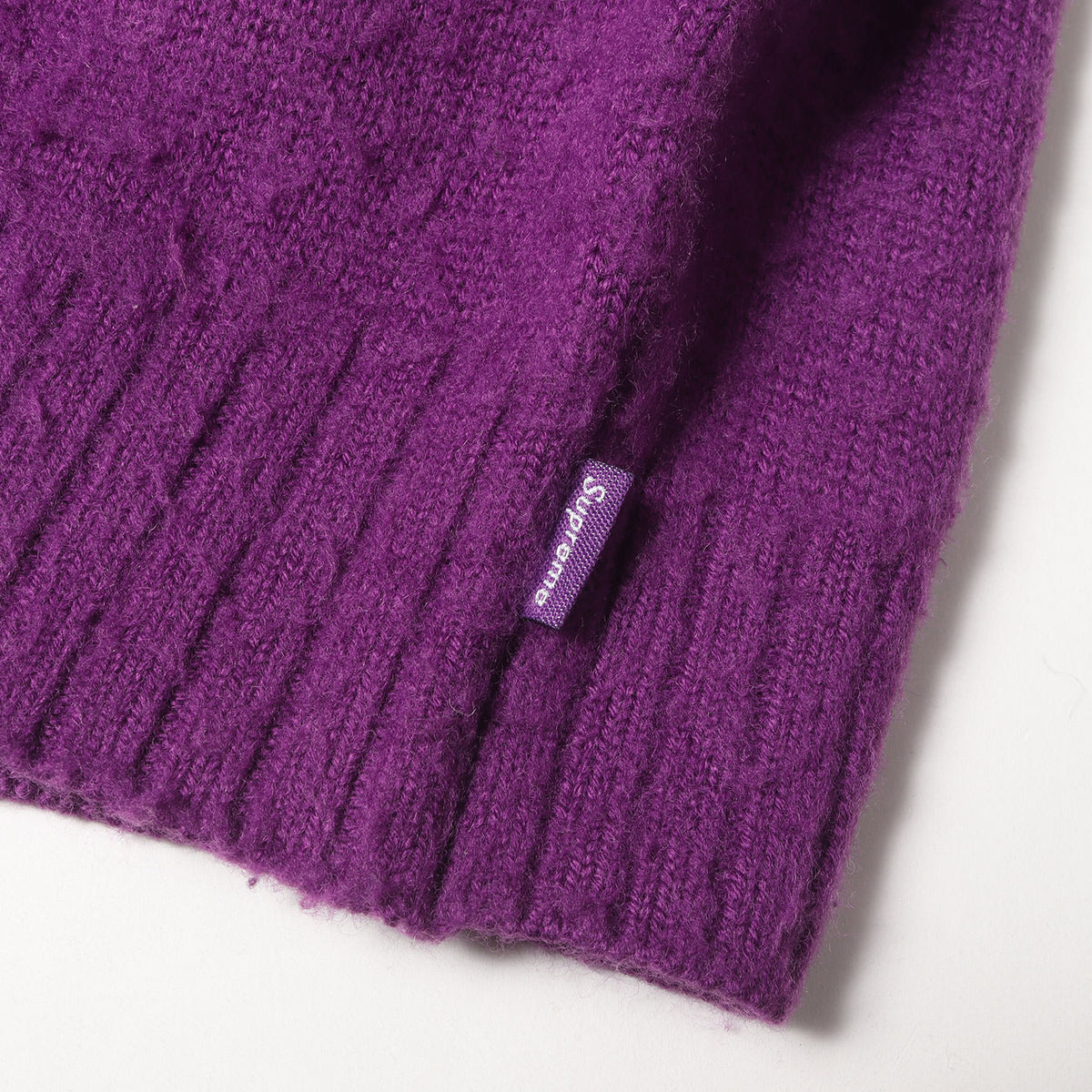 23AW ブランドロゴ ブラッシュド ニットセーター(Pilled Sweater)