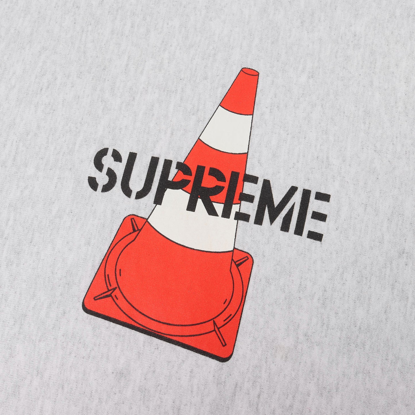 コーン グラフィック スウェットパーカー(Cone Hooded Sweatshirt)