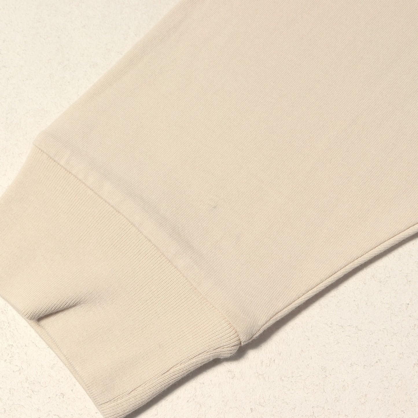 FOG ESSENTIALS モックネック ロングスリーブ Tシャツ