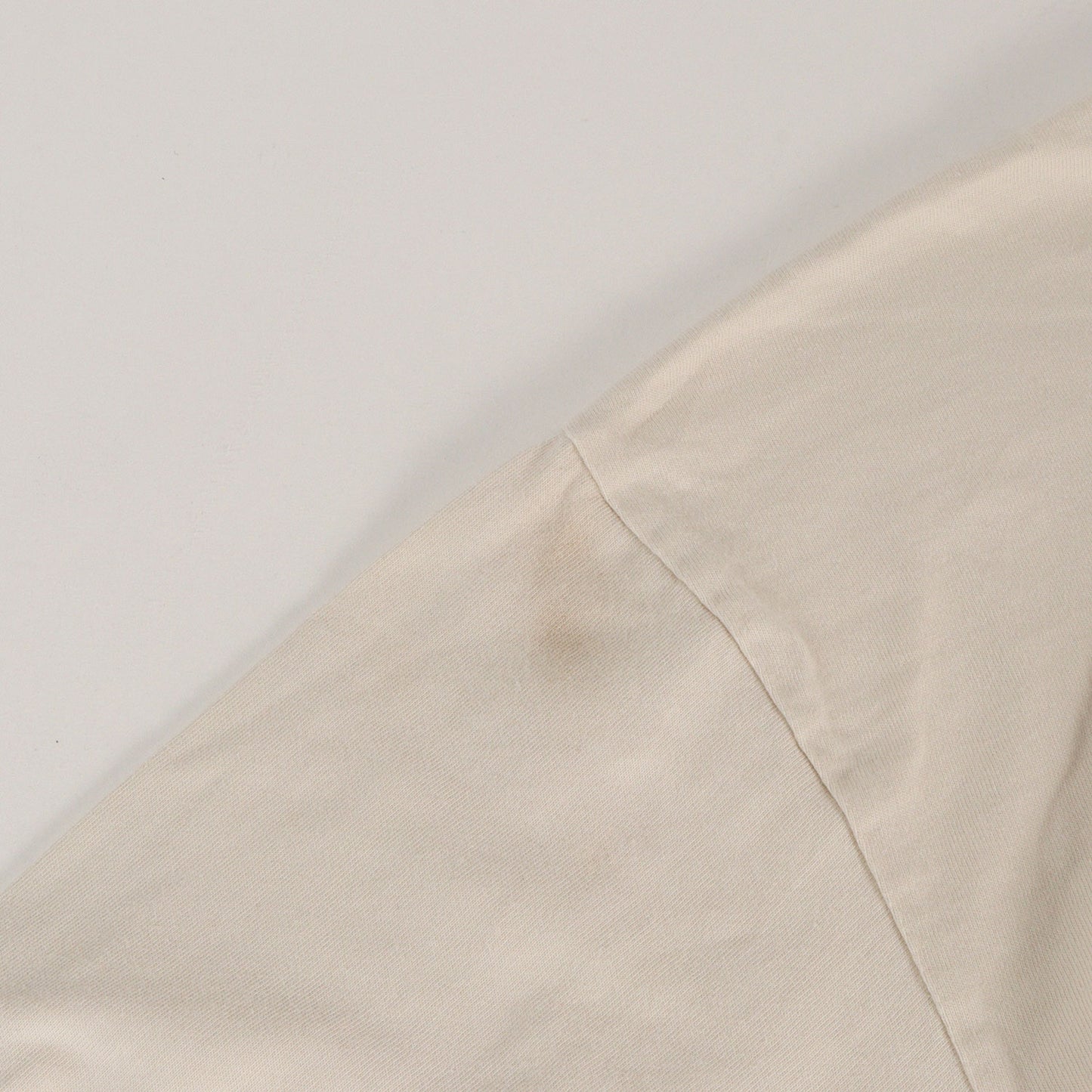 FOG ESSENTIALS モックネック オーバーサイズ ロングスリーブ Tシャツ