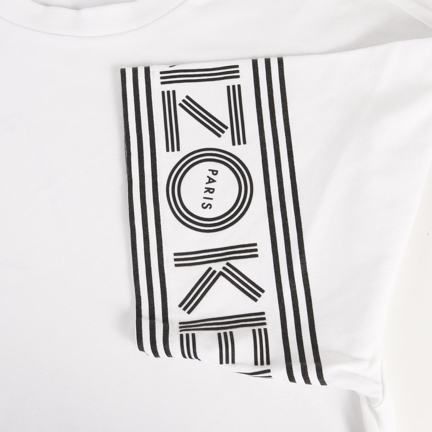袖ロゴ クルーネック Tシャツ