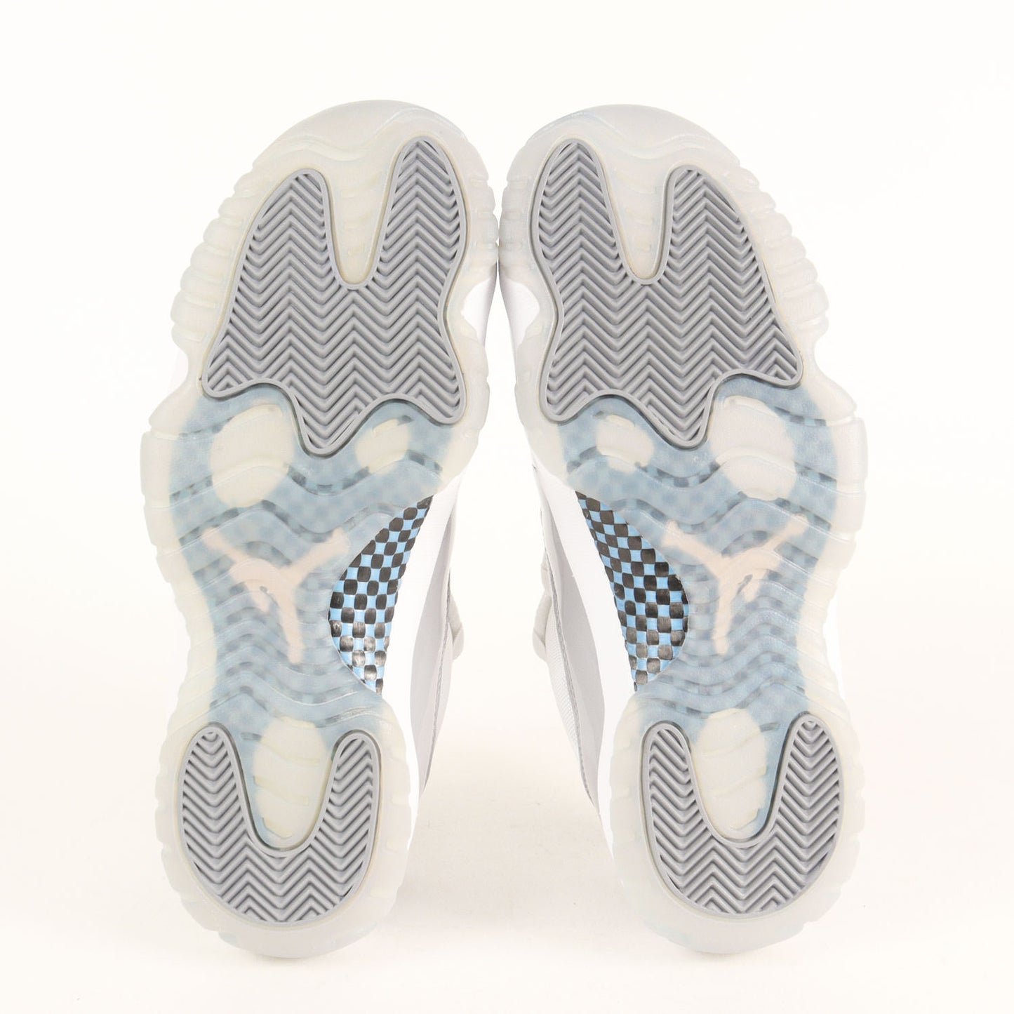 AIR JORDAN 11 RETRO LOW (AV2187-140)