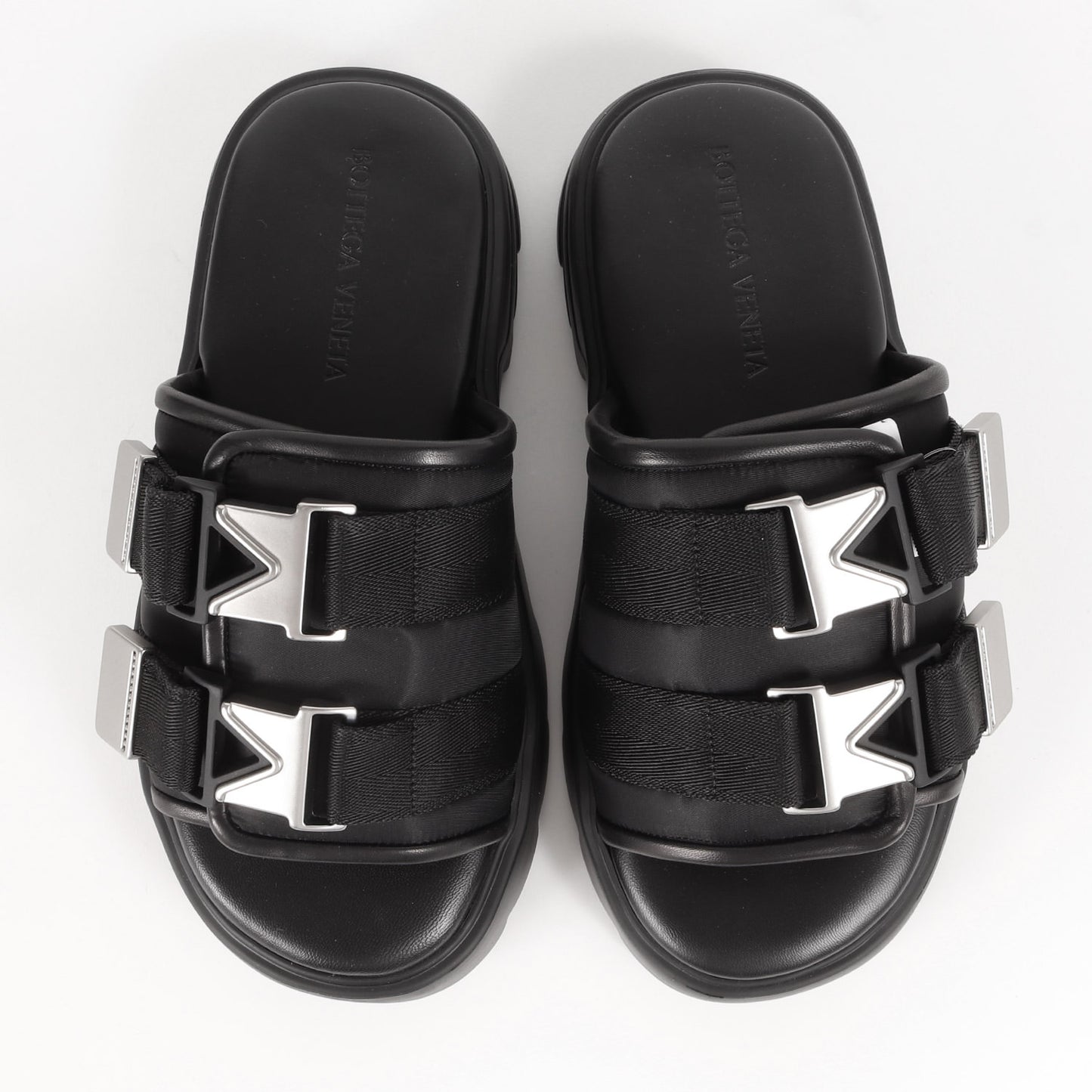 近年モデル テクニカル メッシュ ラムレザー コンビ スライド サンダル (FLASH)