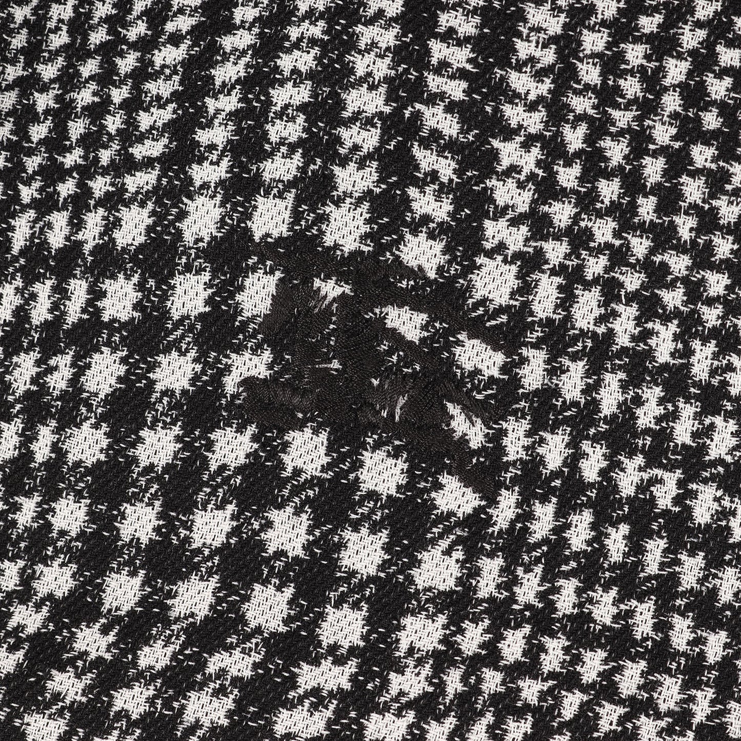 24SS ショルダー スリット ワープドハウンドトゥース ジャガード ウール シャツ (8082191) / 長袖 デフォルメ チェック 変型 ダニエル リー