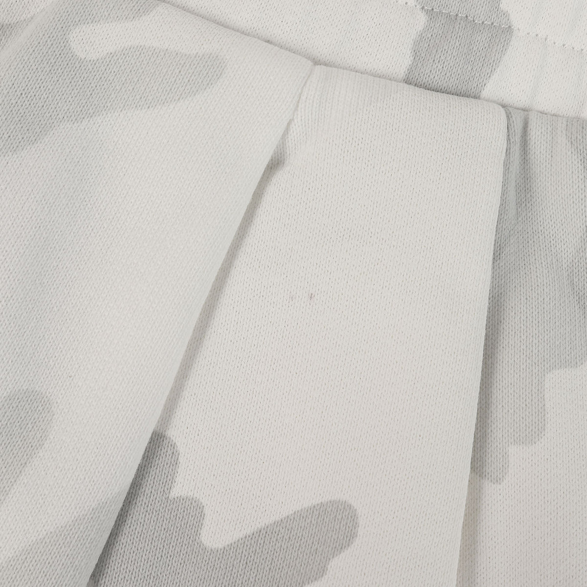 22SS ツータック カモ カーゴ ショート パンツ (Jersey jogging shorts with logo tag)