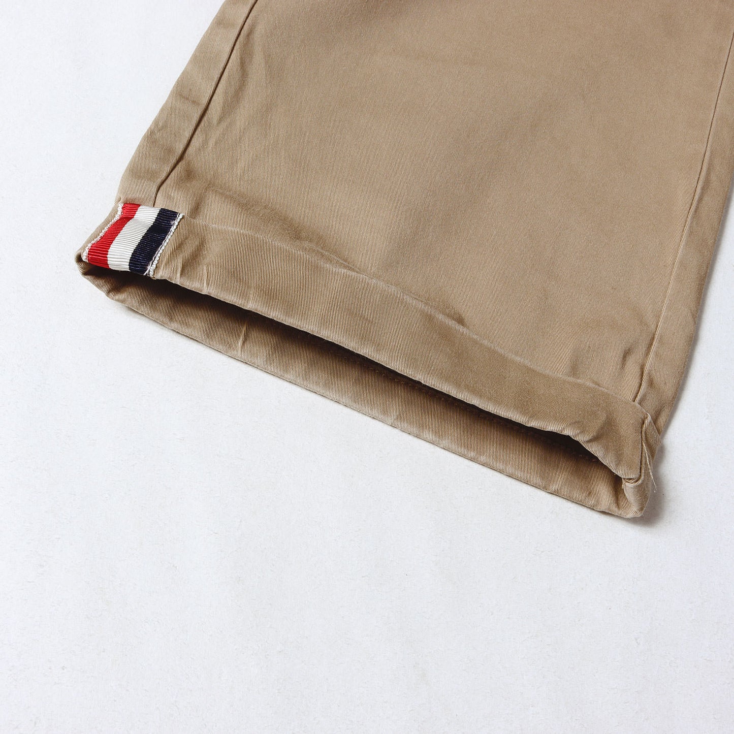 グログランテープ付き 4BAR コットンツイル ストレッチ チノパンツ (MWL272A05245)