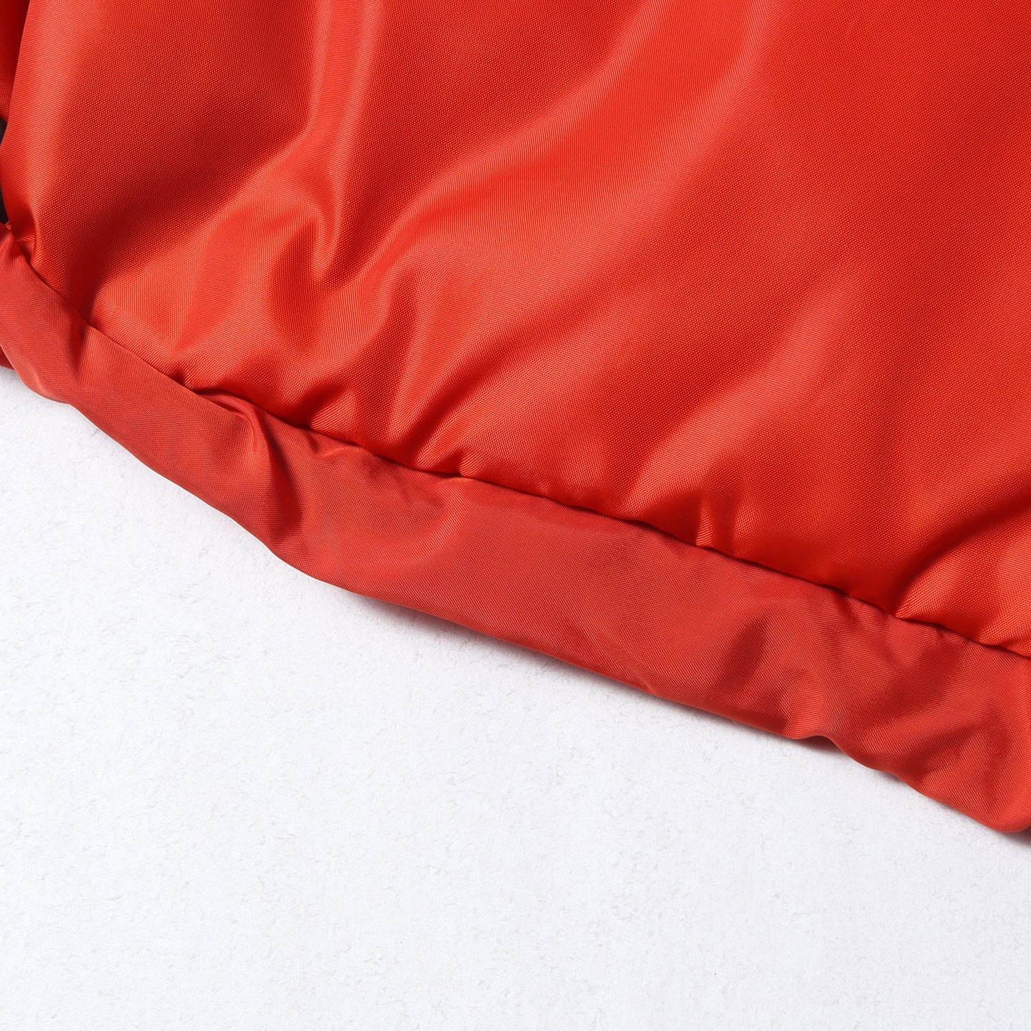ヴィクセンガールワッペン ナイロン フルジップ プリマロフト ベスト