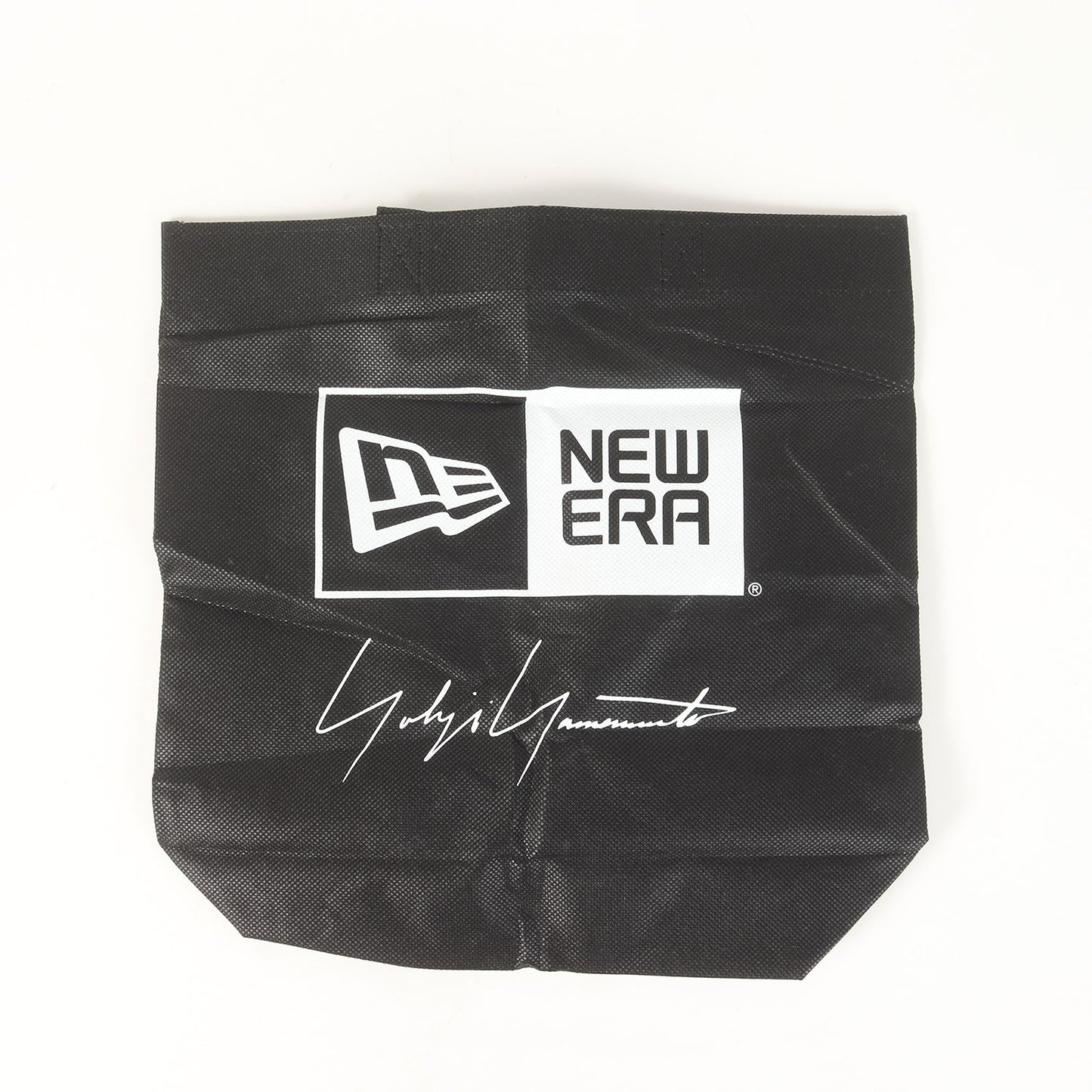 ×NEW ERA メッセージプリント サコッシュ バッグ (SACOCHE 2.5L) HZ-I57-660